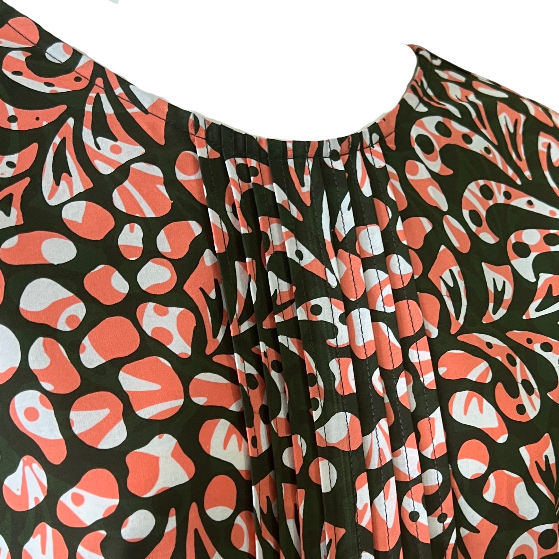 Front Pintuck Dress - L