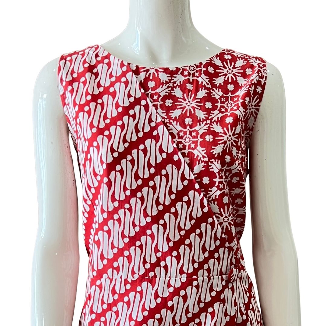 Sleeveless Panel Dress - L