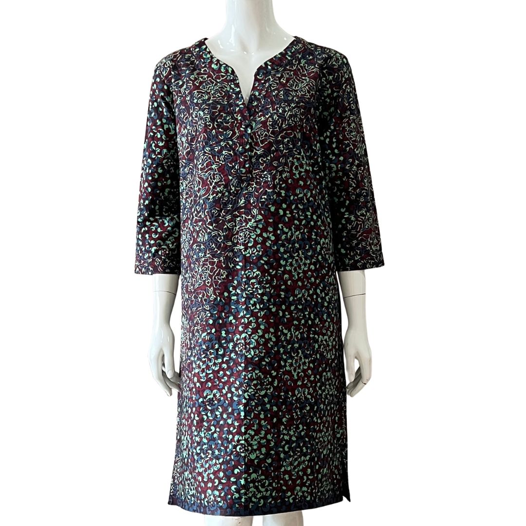 3/4 Sleeve V Neck dress - L