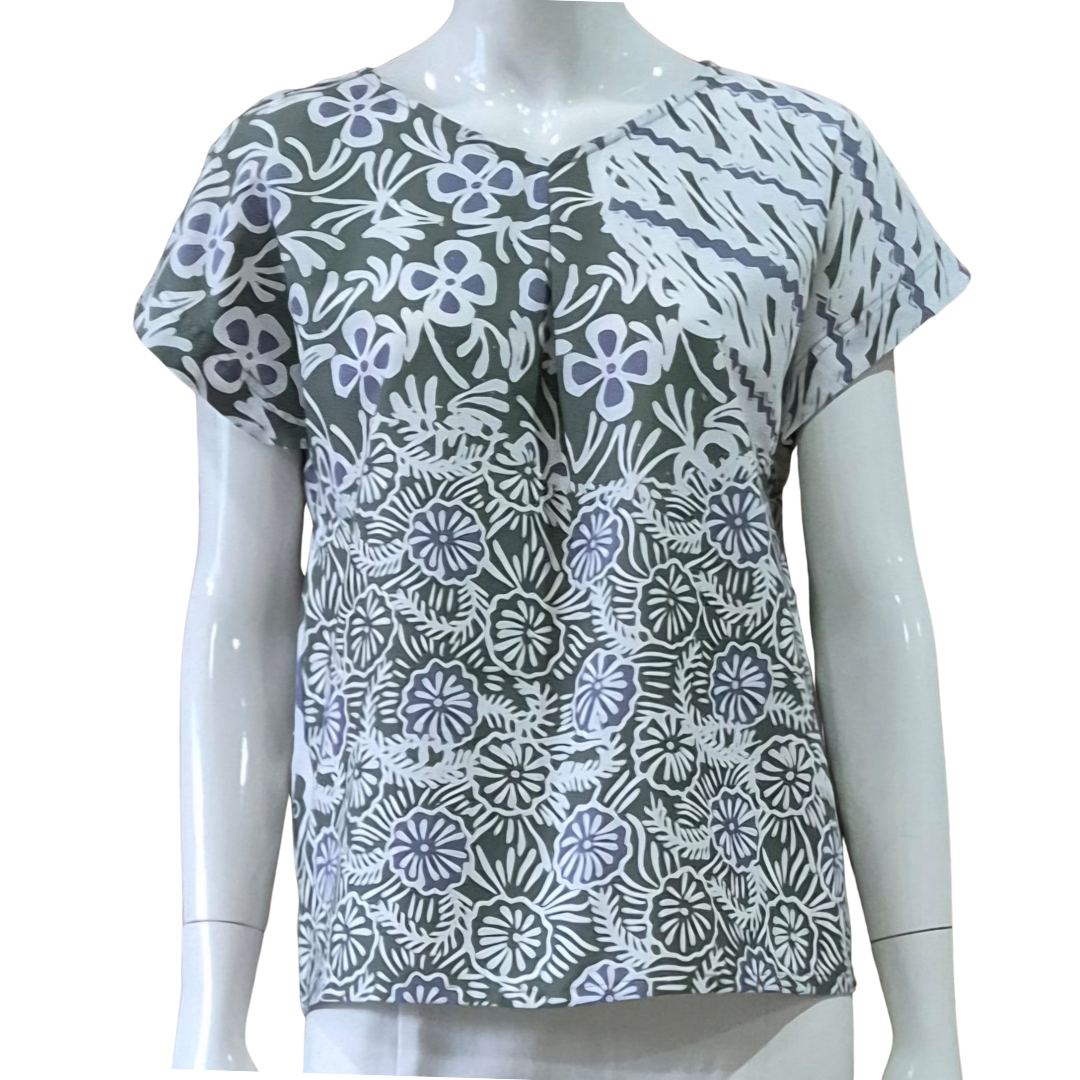 V Neck Tuck Top - S