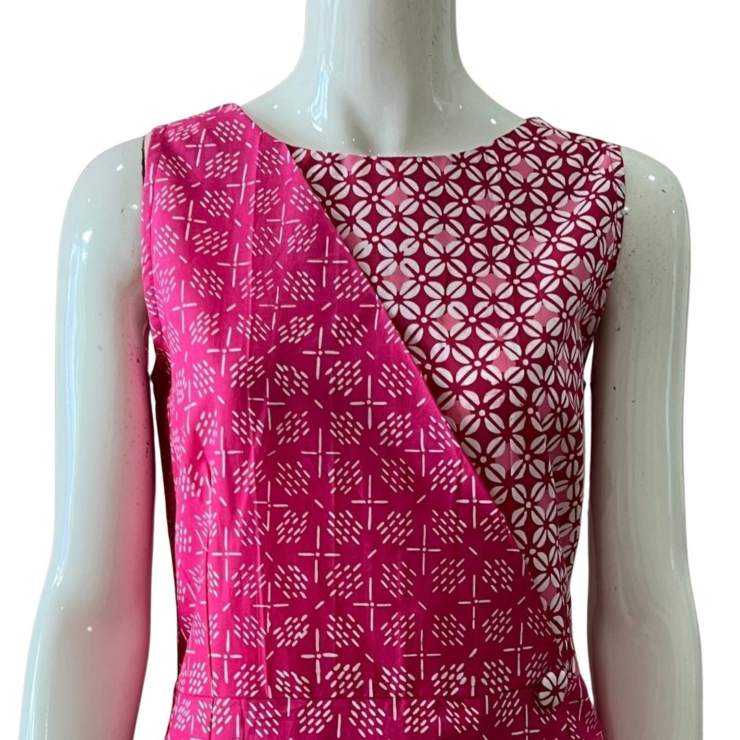 Sleeveless Panel Dress - M