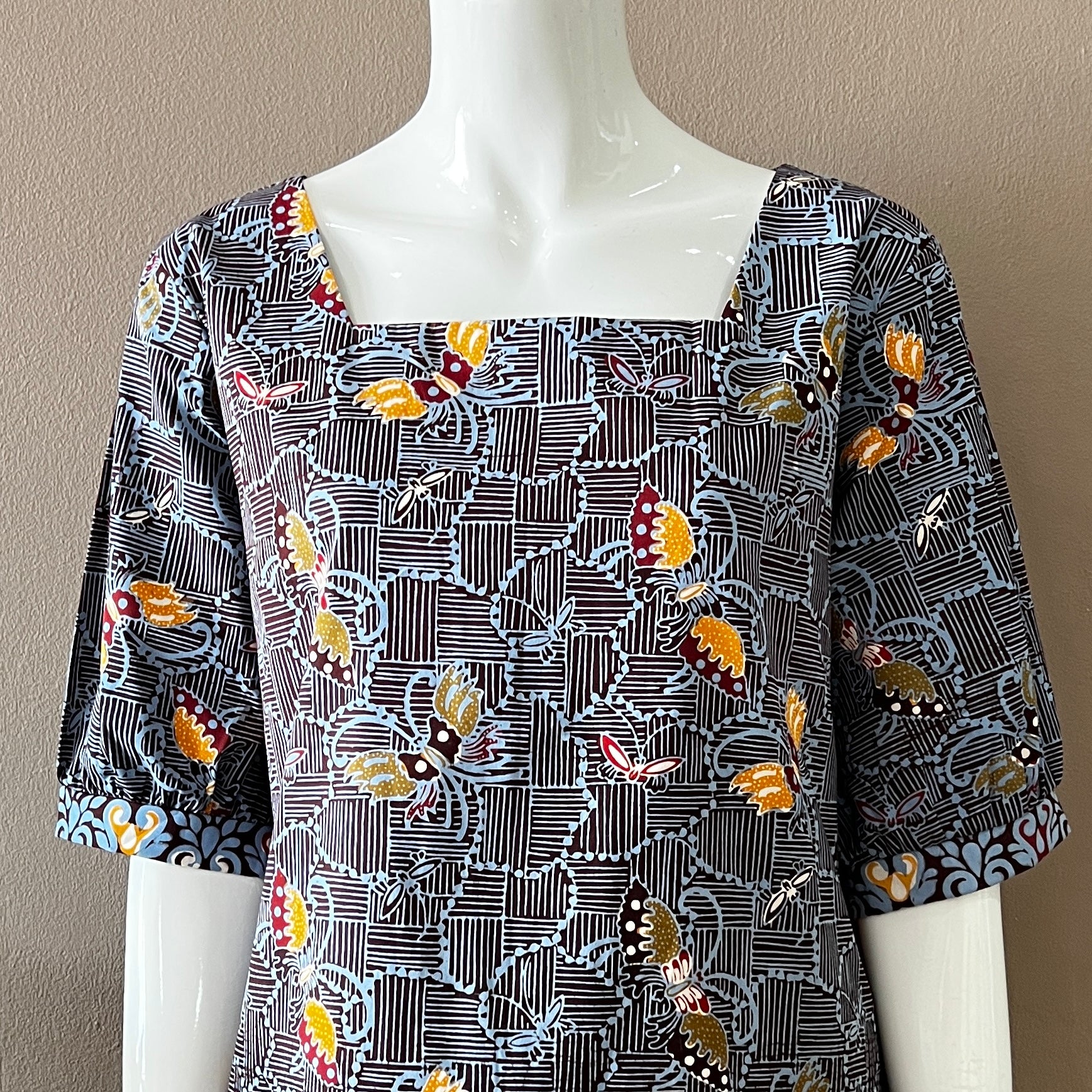 Square Neck Dress Princess Sleeve - L