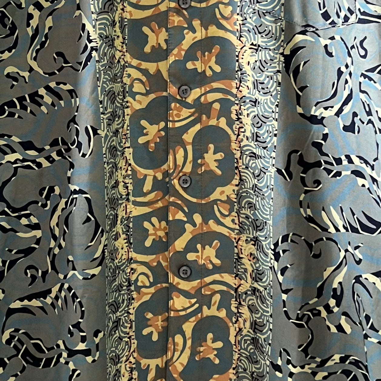 Batik Men's Long Sleeve Shirt