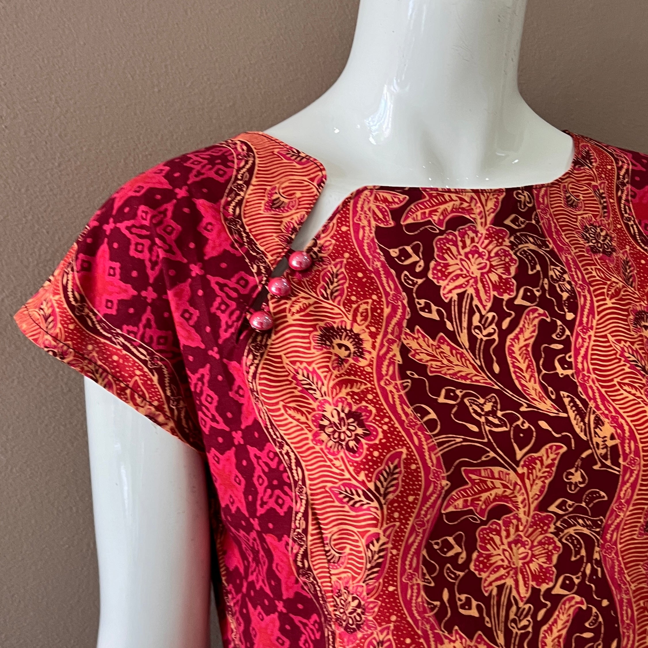 3 Button Slim Fit Dress - XS