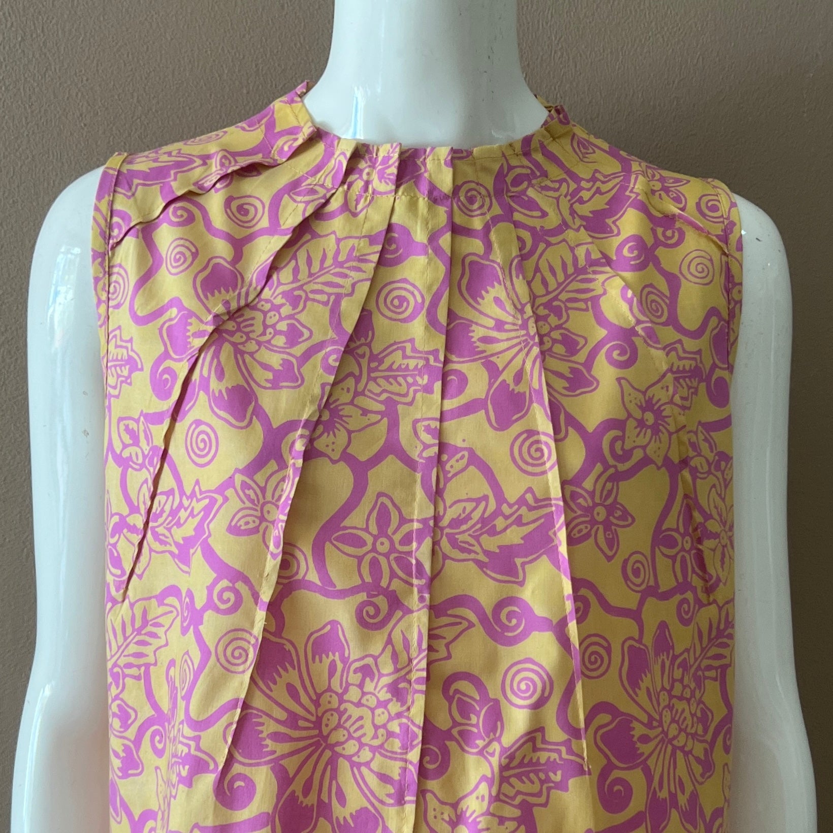 Ruffle Neck Maxi Dress M