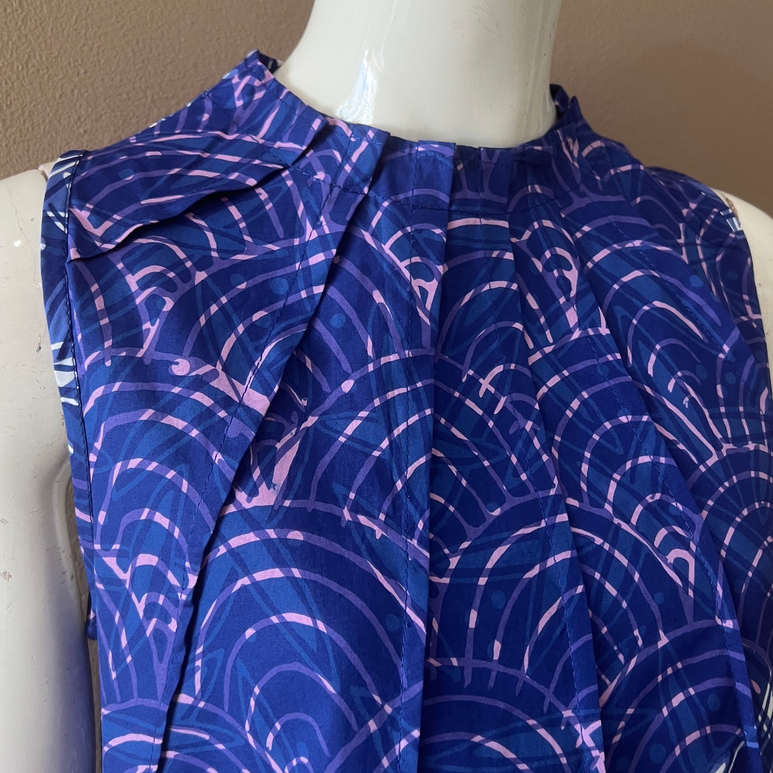 Ruffle Neck Maxi Dress XS
