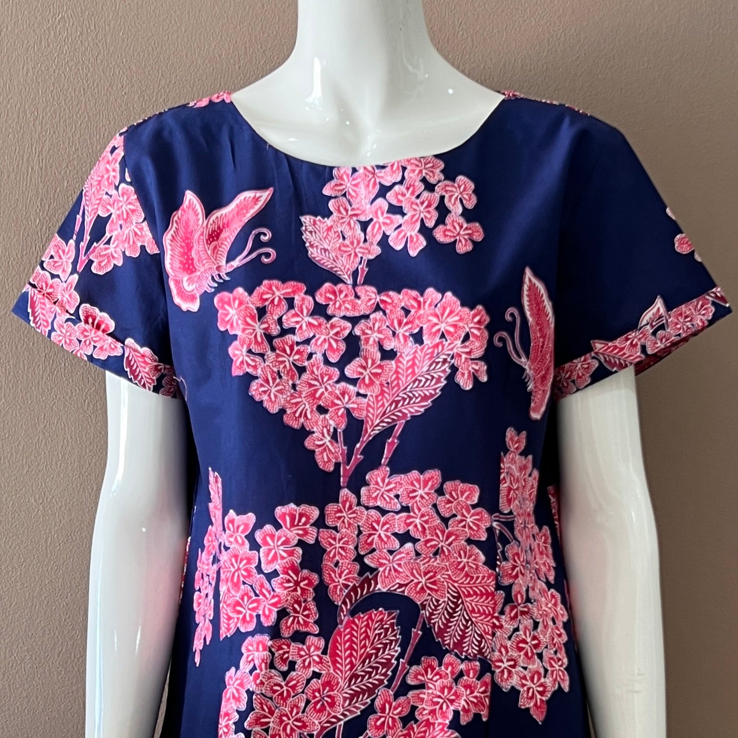 City Walk Dress - L