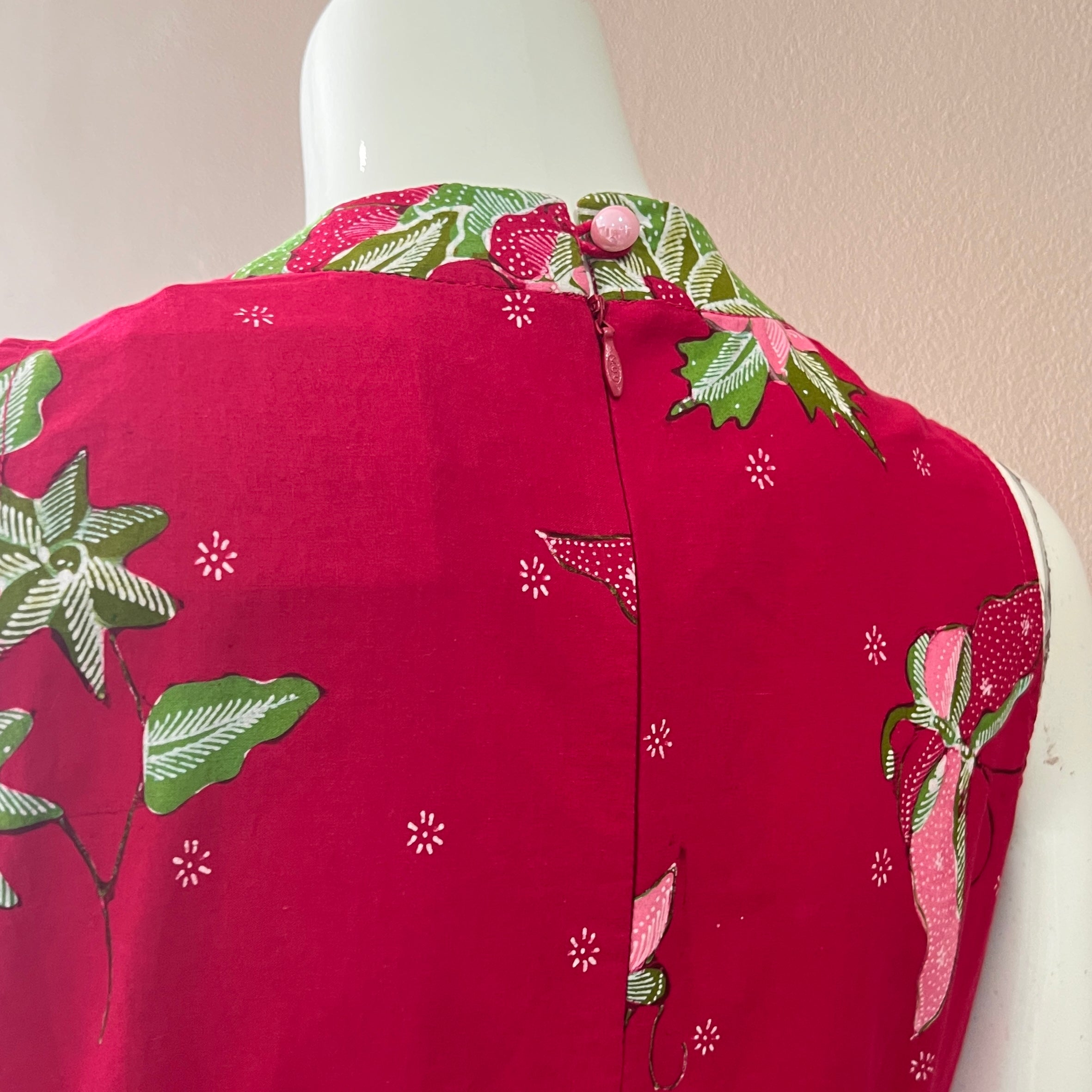 Batik Tulis 2 Buttons Cheongsam Slim Fit Dress - XS