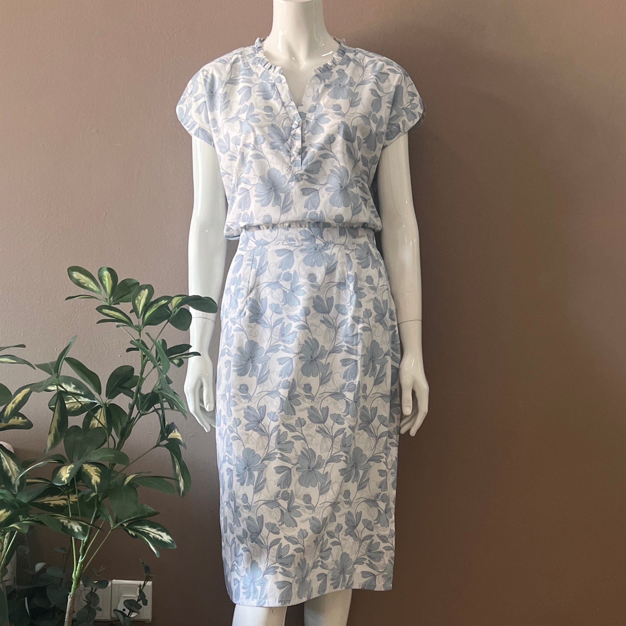 JP Frill Collar Top