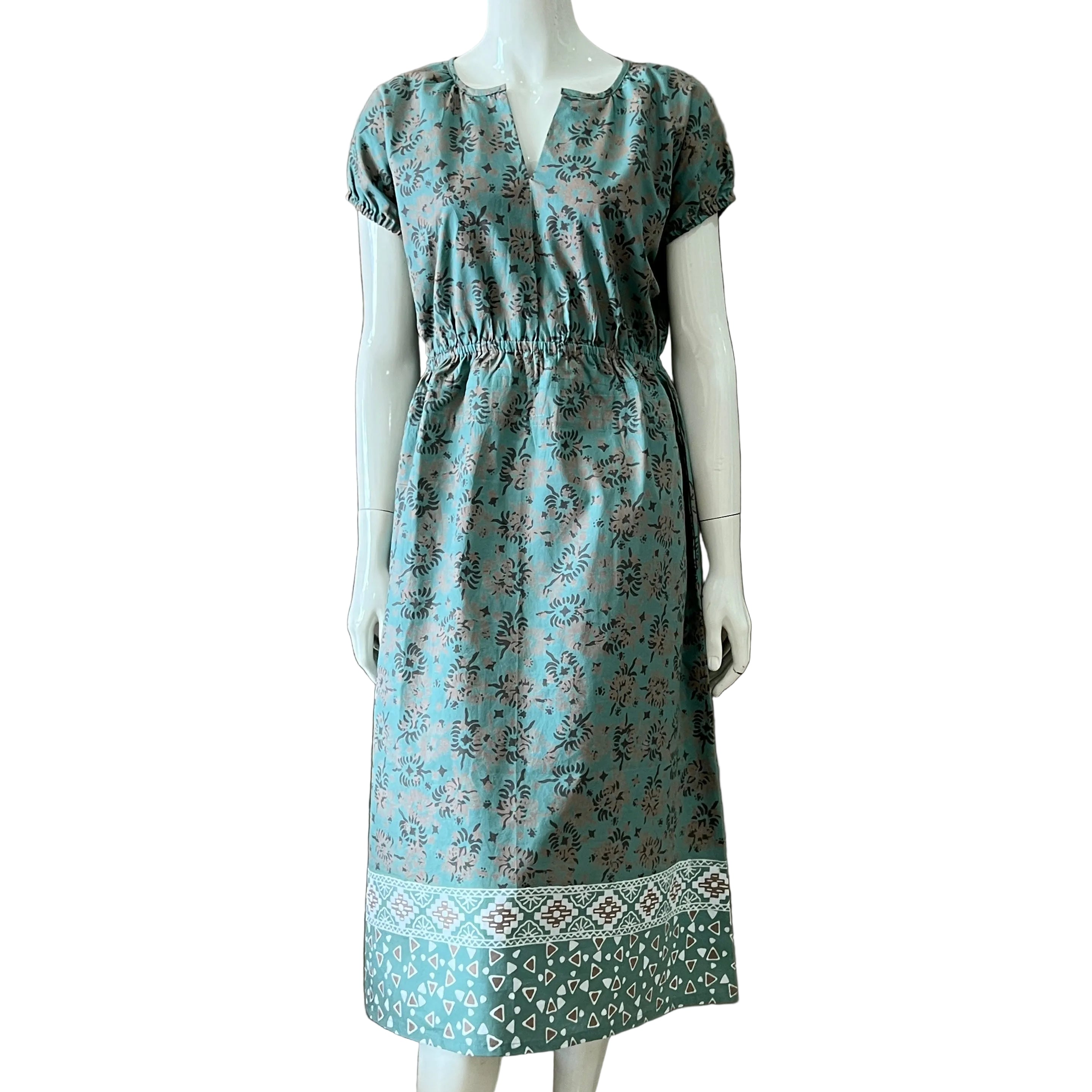 Gathered Waist Midi Dress - M