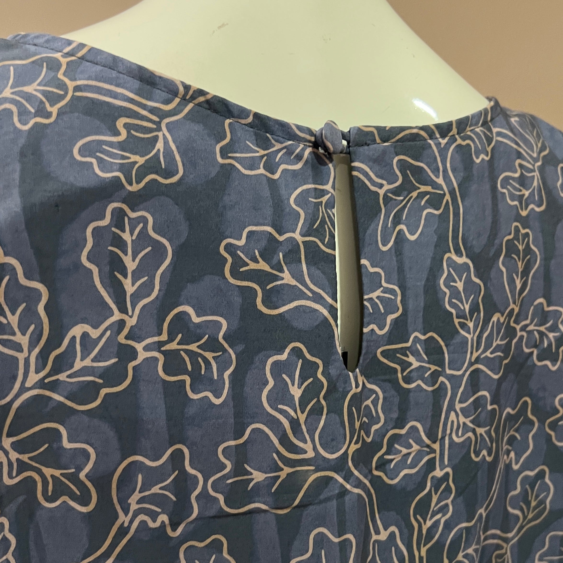 V Neck Tuck Dress - XL
