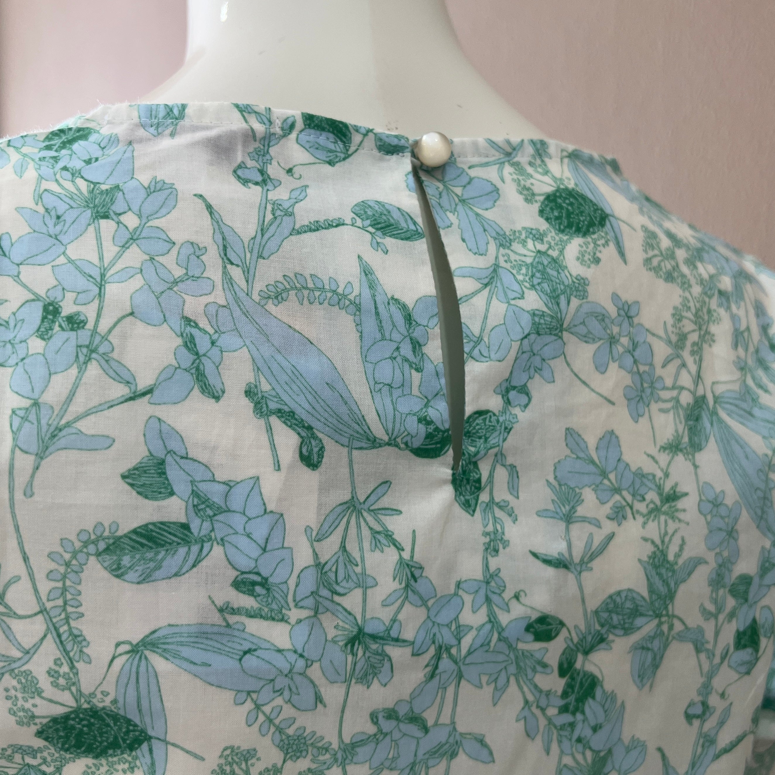 JP Top with puff sleeve