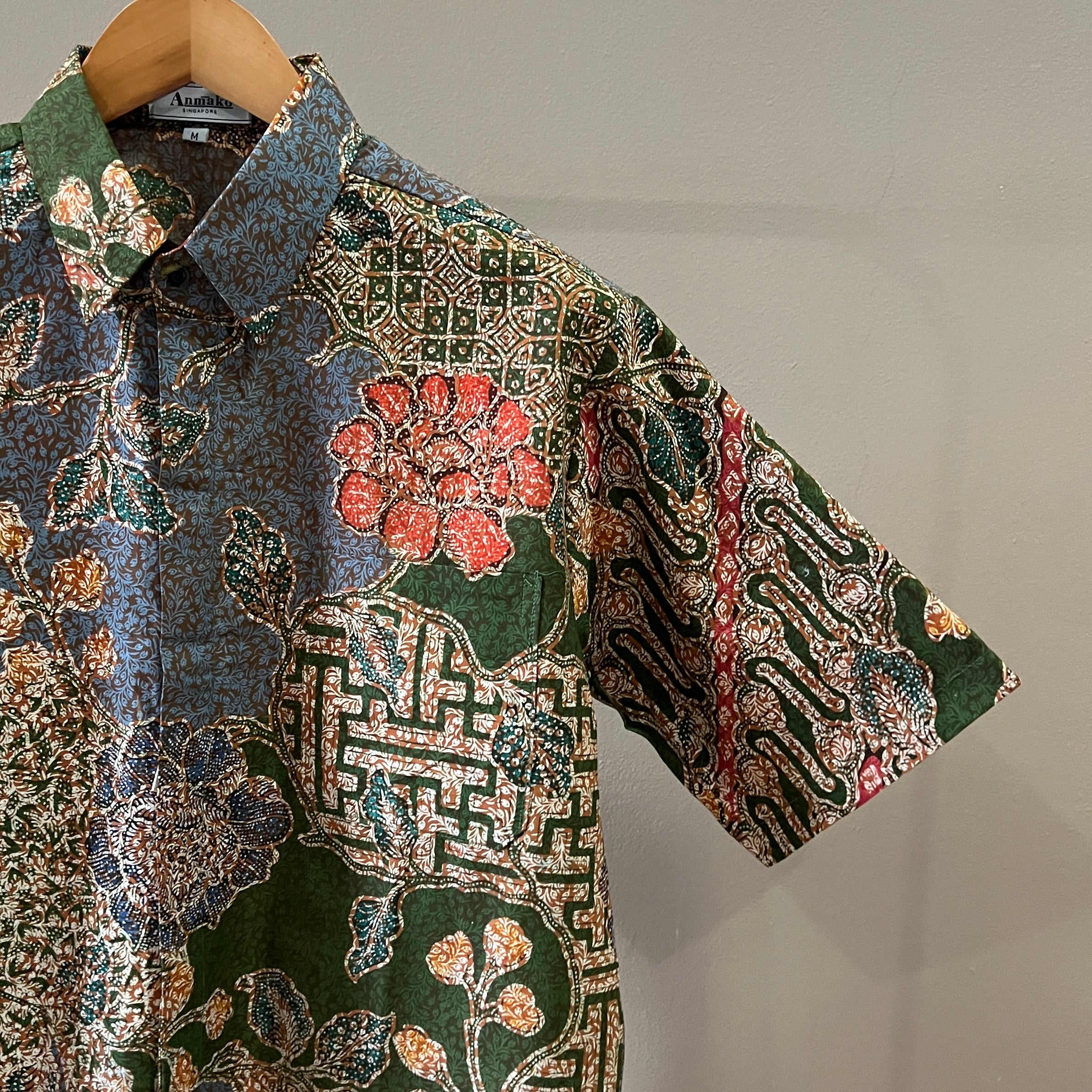 Regular Batik Men's Short Sleeve Shirt