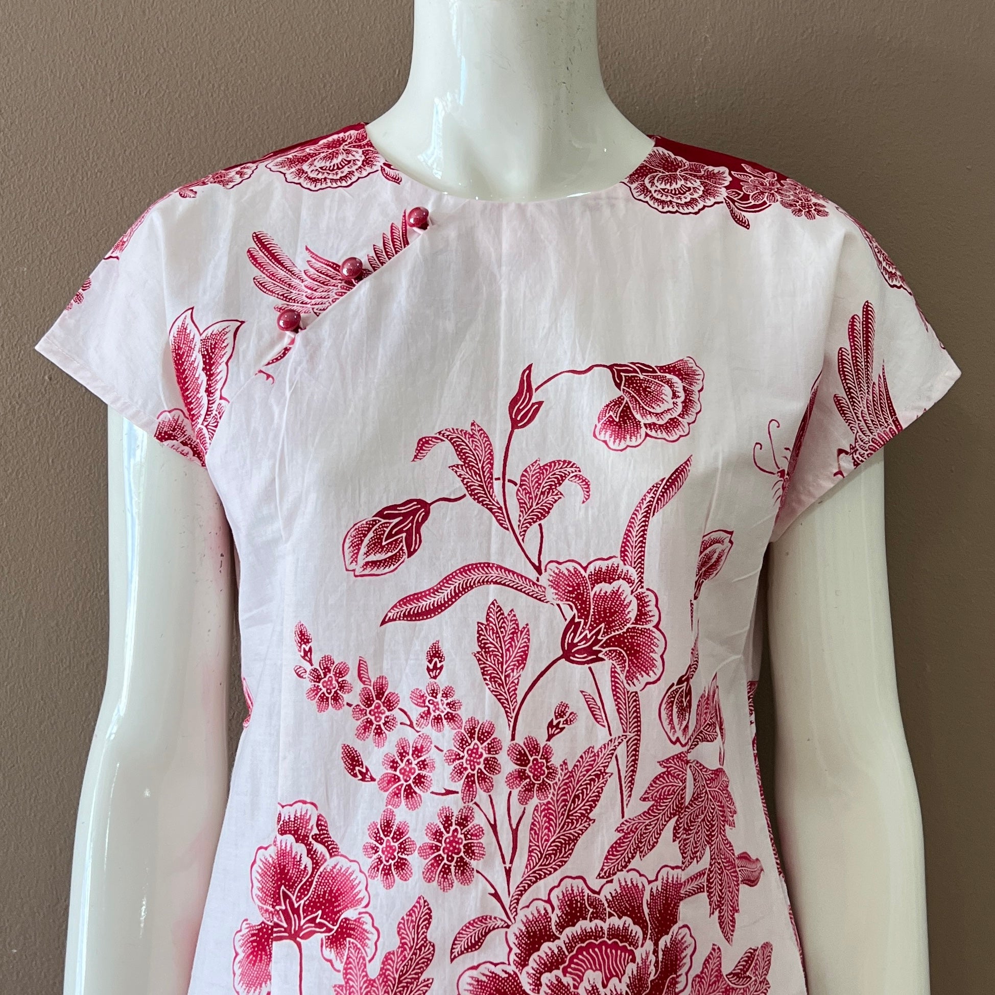 3 Button Slim Fit Dress - S
