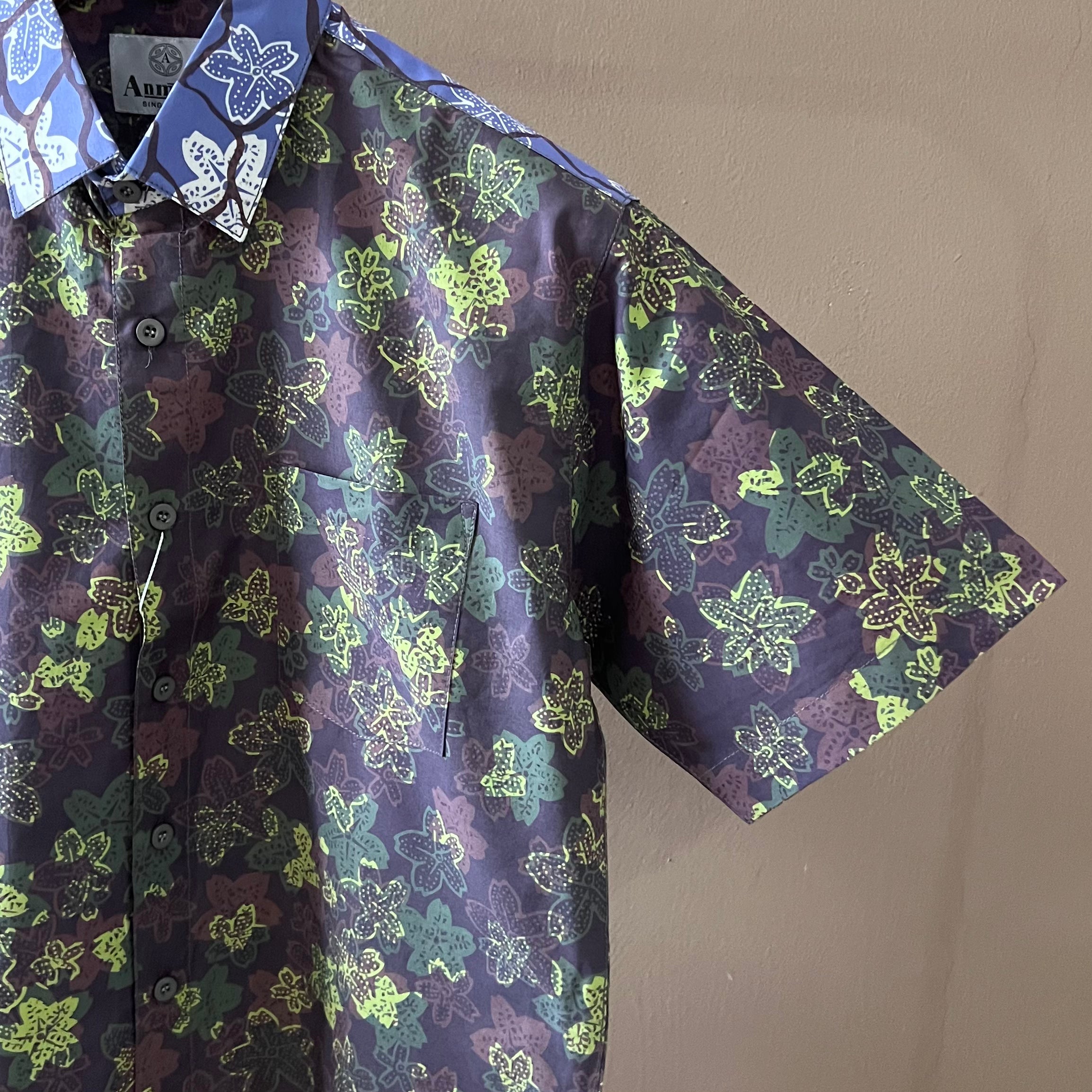 Batik Men's Short Sleeve Shirt
