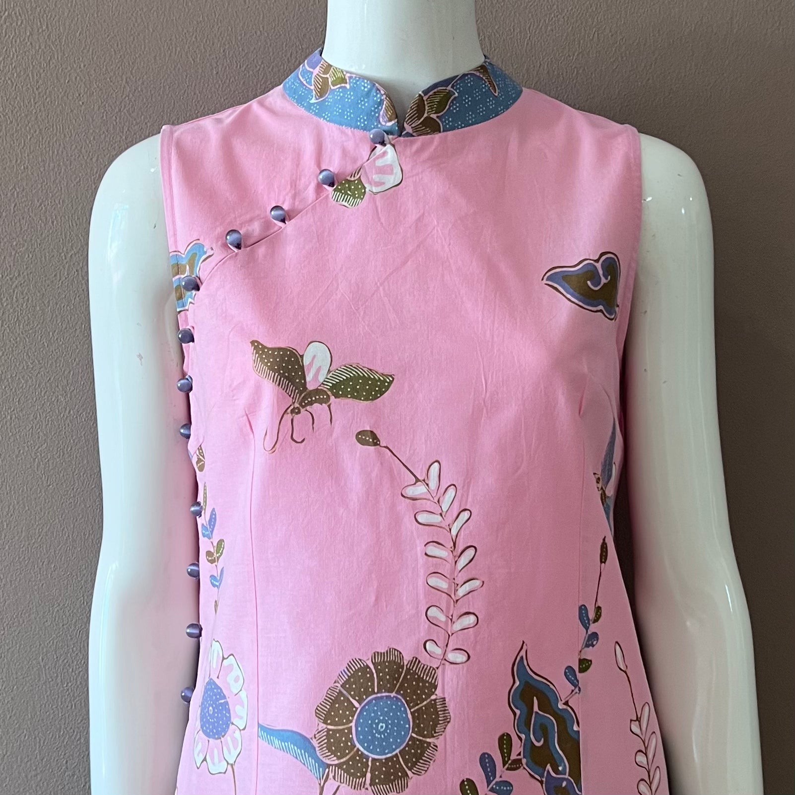 Batik Tulis 2 Buttons Cheongsam Slim Fit Dress - S