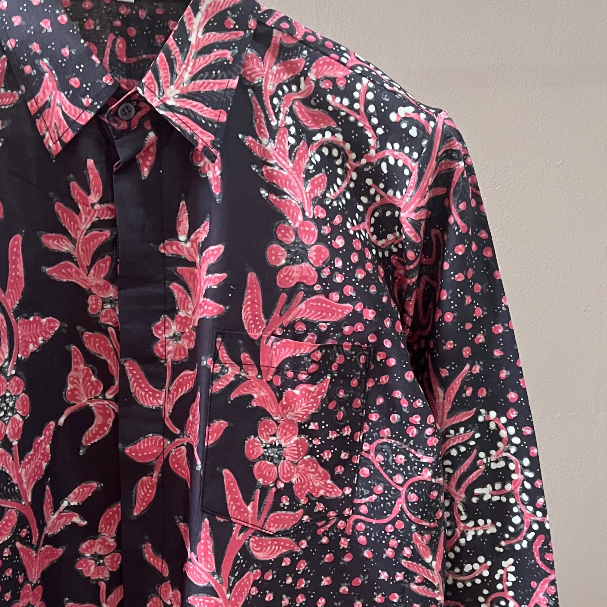 Batik Tulis Men's Select Long Sleeve Shirt - S