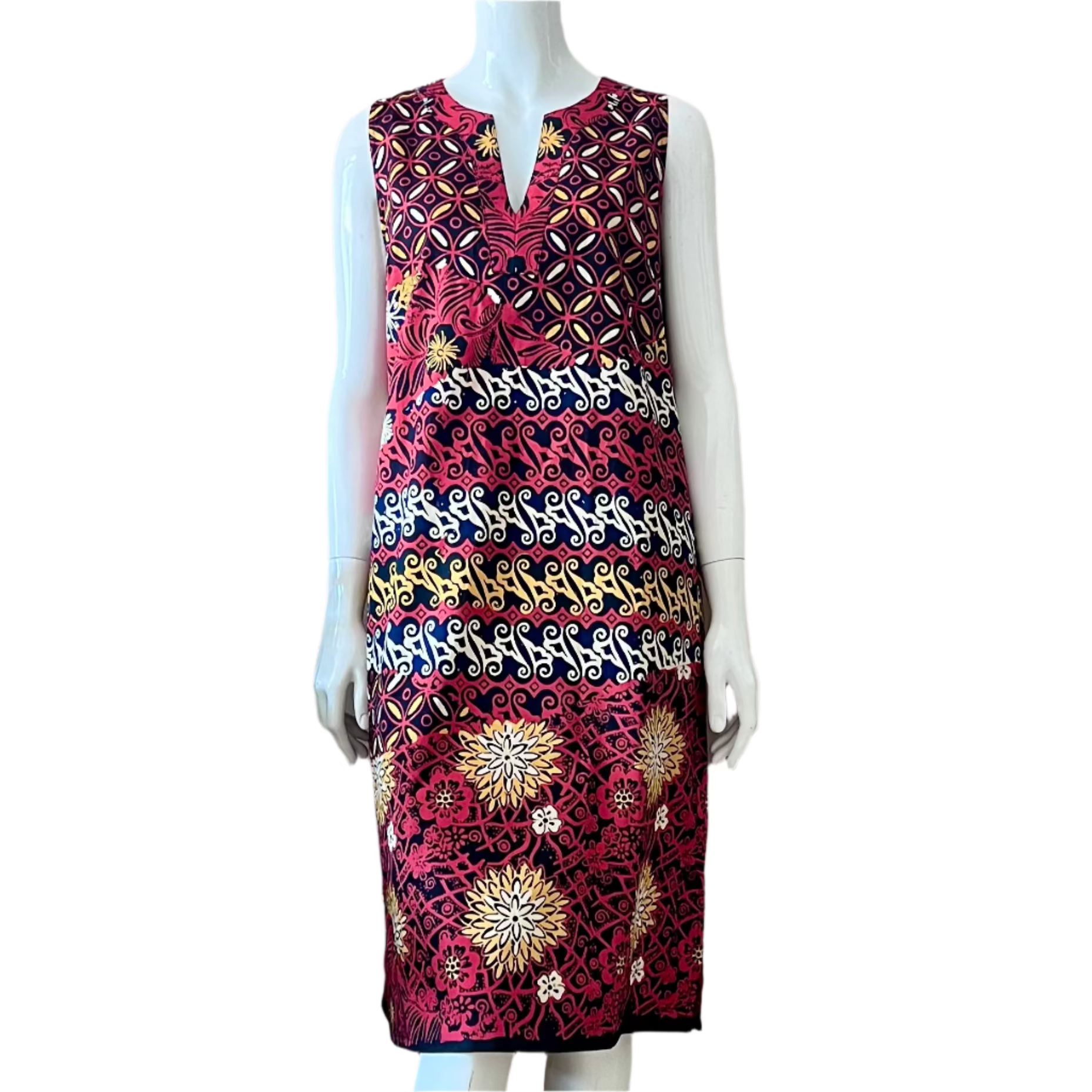 Classic Sleeveless Dress - L