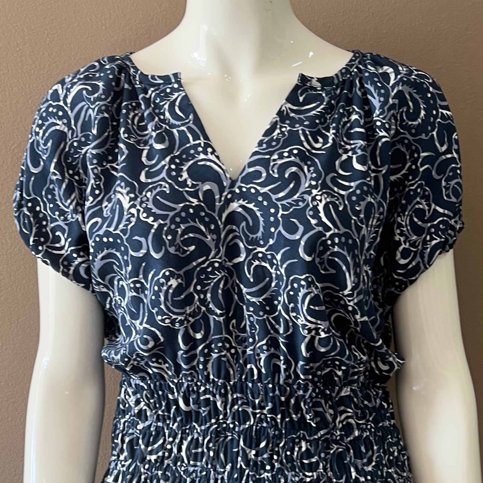 Gathered Waist Midi Dress - L