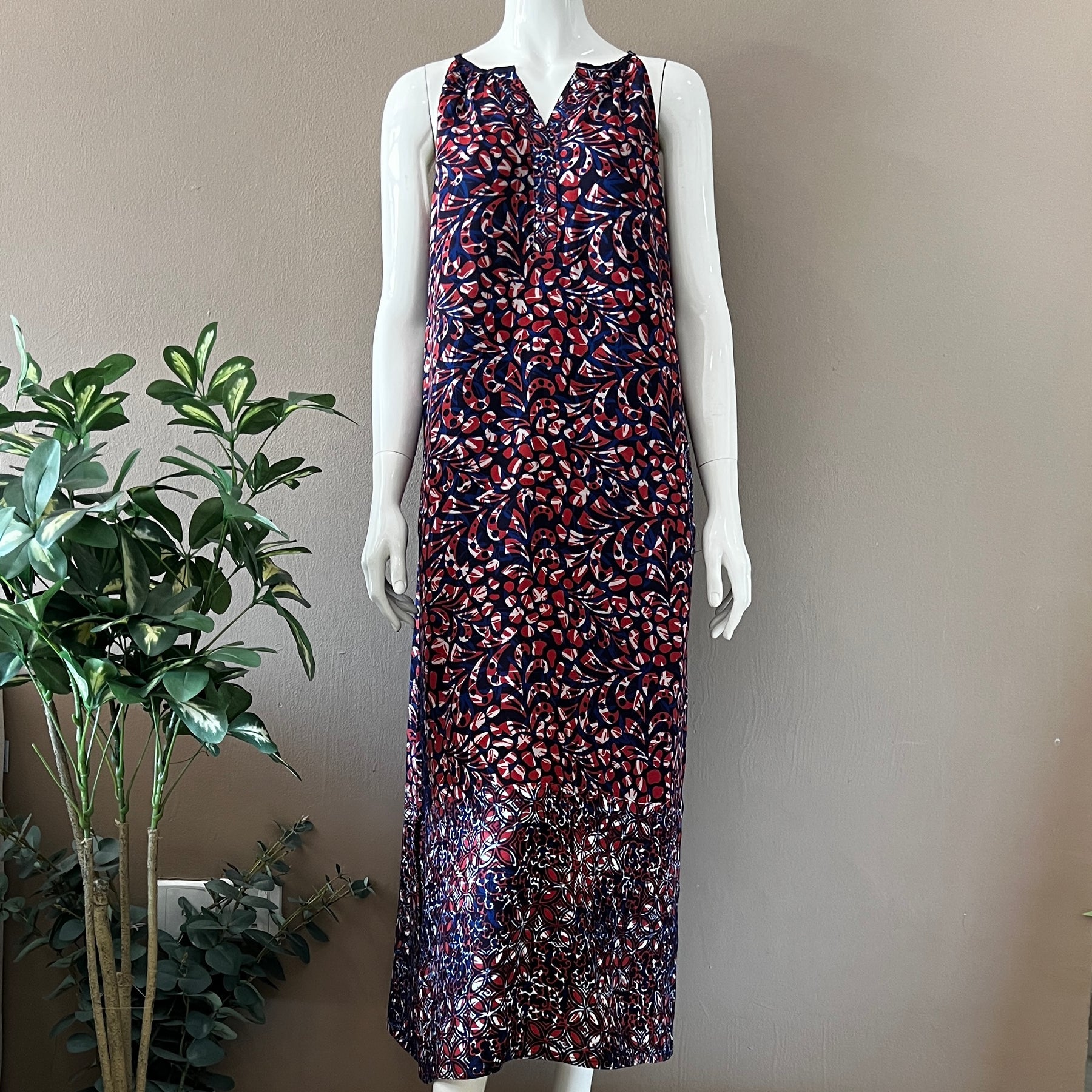 Summer Resort Maxi Dress - L