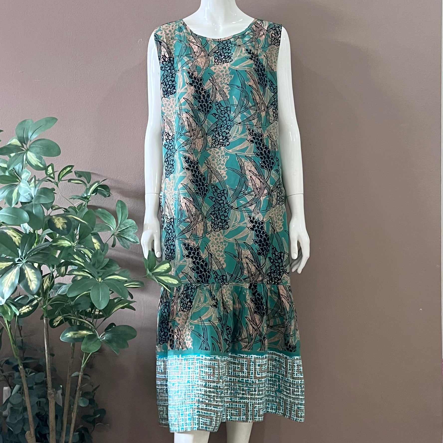Spring Shift Midi Dress - XL