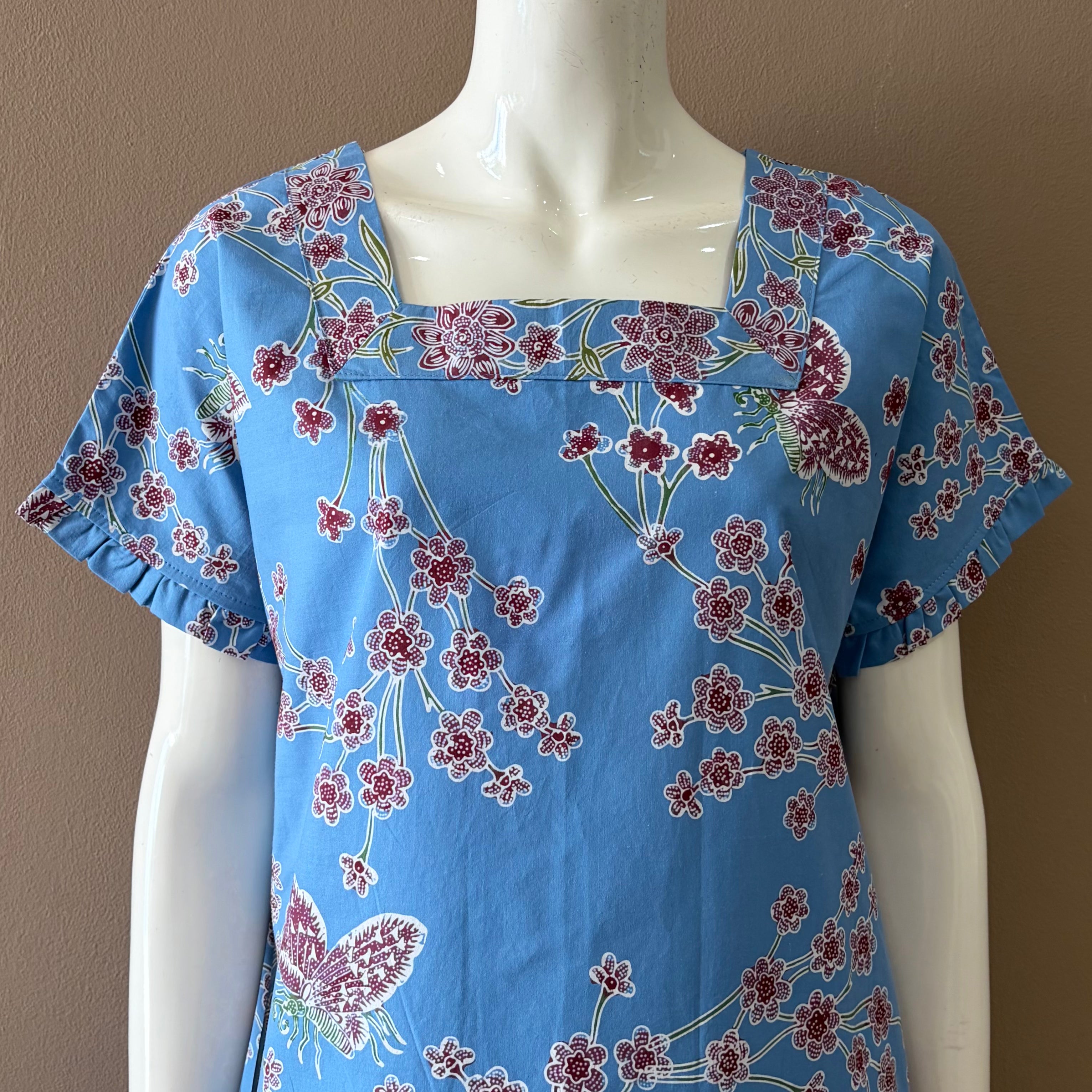 Square Neck Dress M