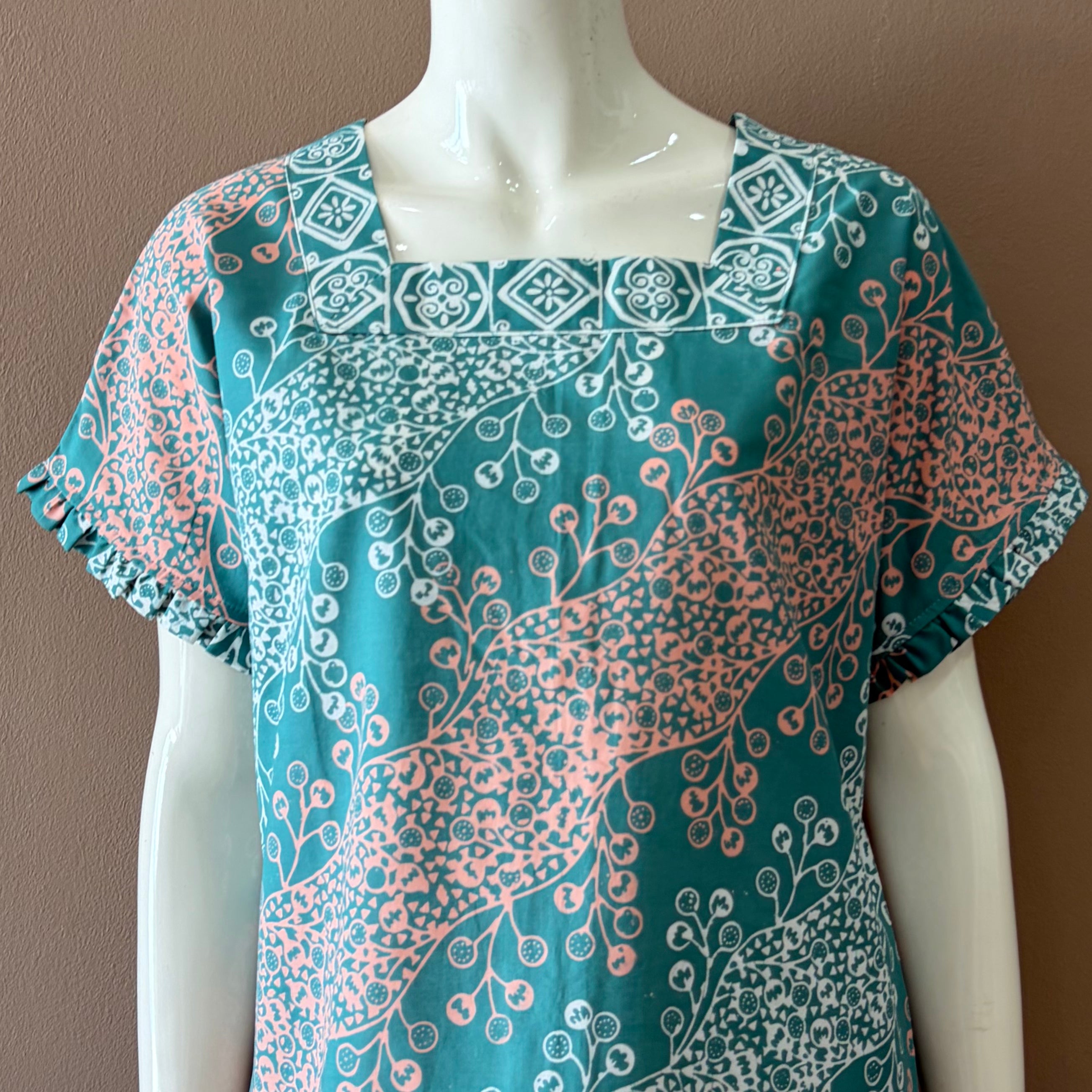 Square Neck Dress L