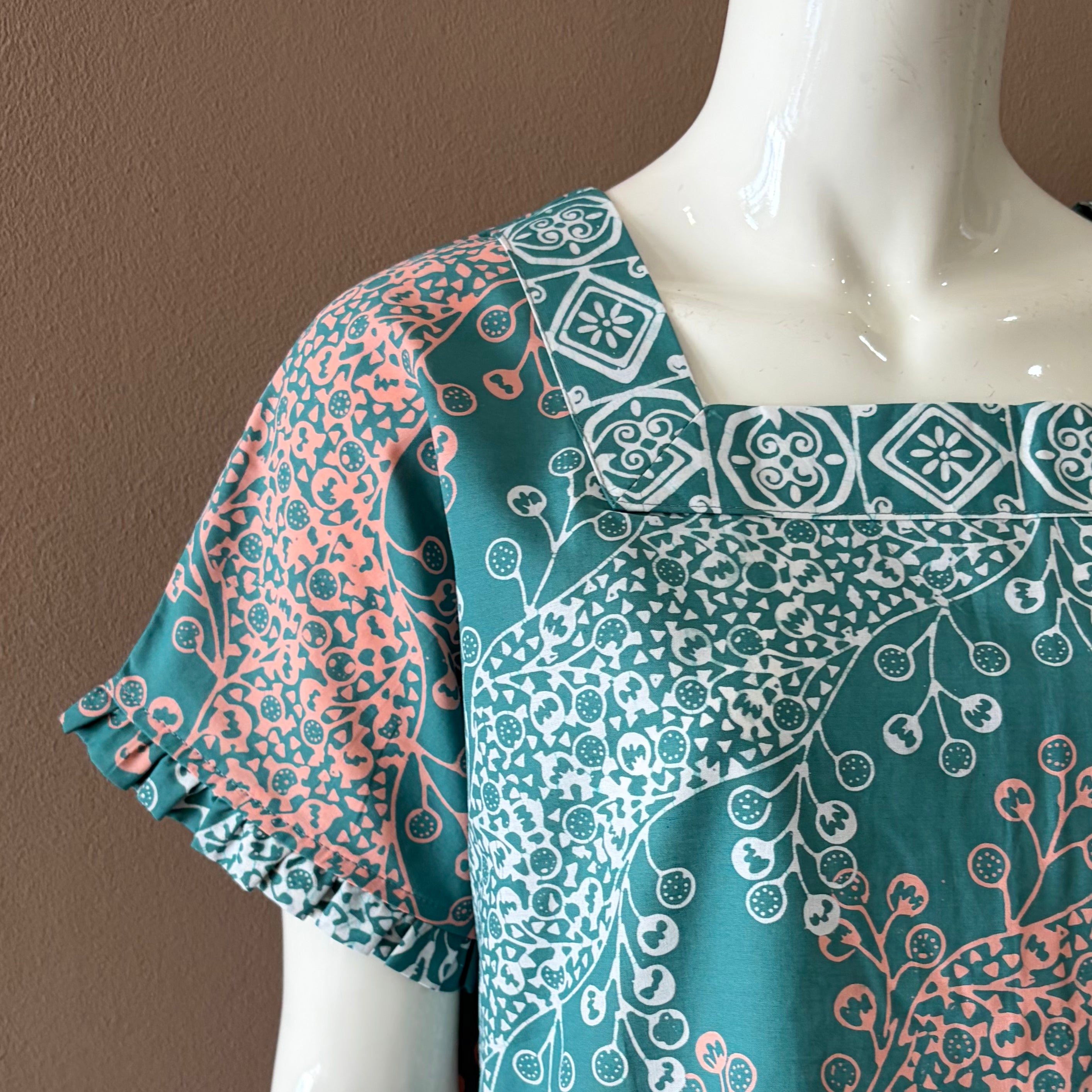 Square Neck Dress L