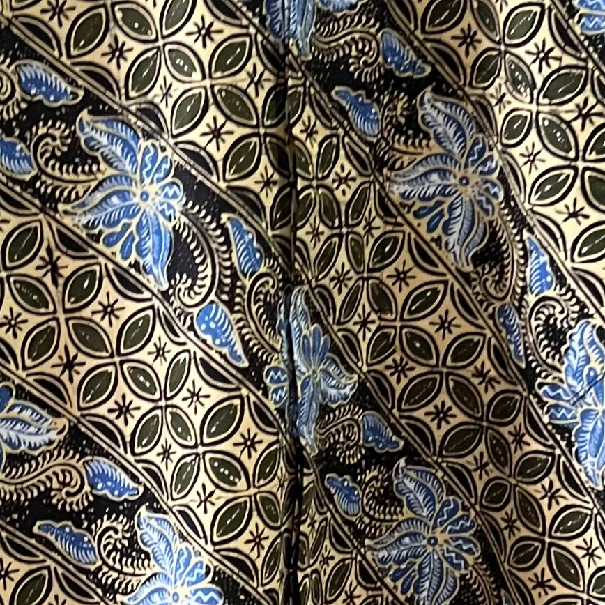Regular Batik Men's Short Sleeve Shirt
