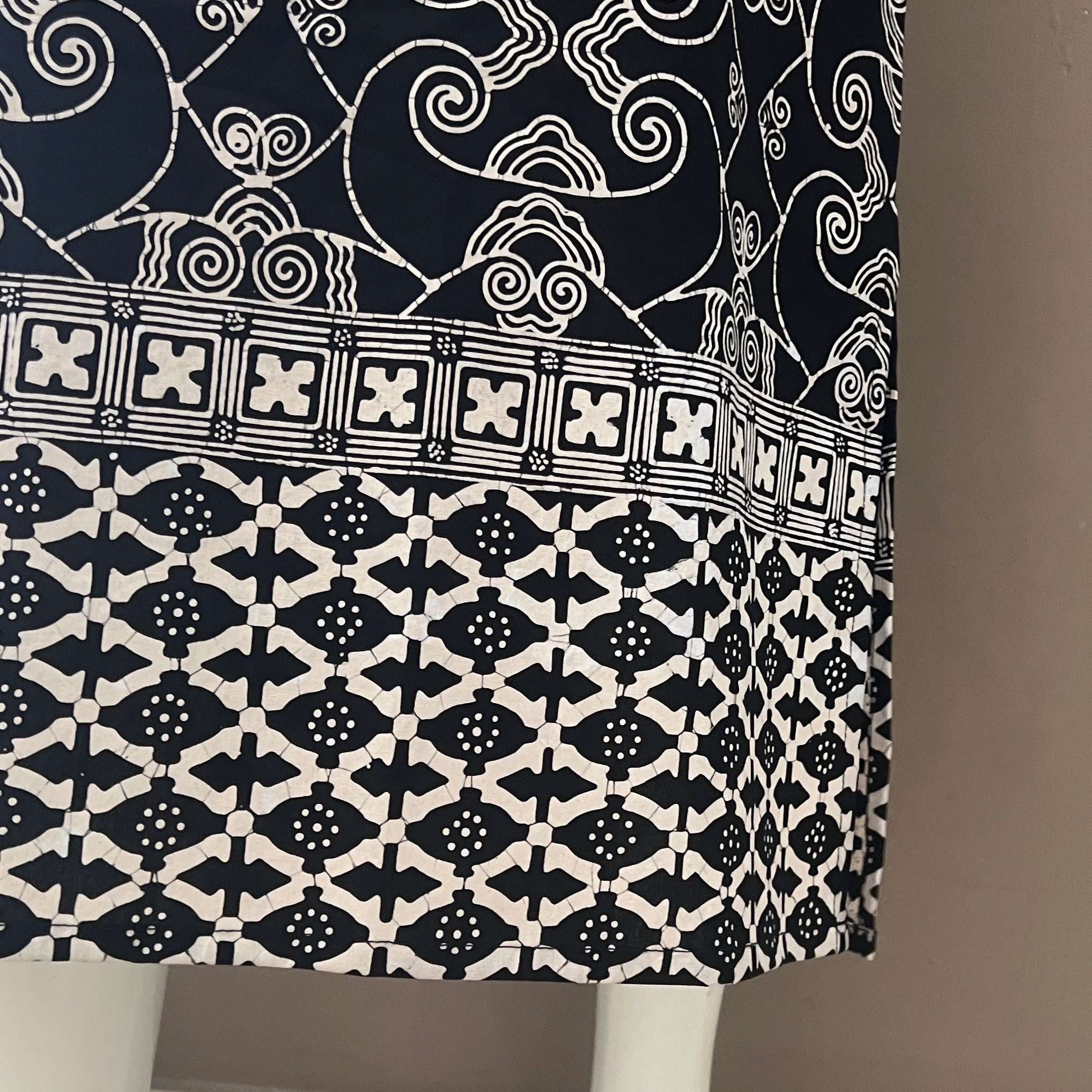 V Neck Classic Maxi Dress - XL