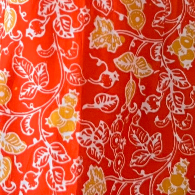 3 Button Slim Fit Dress - S