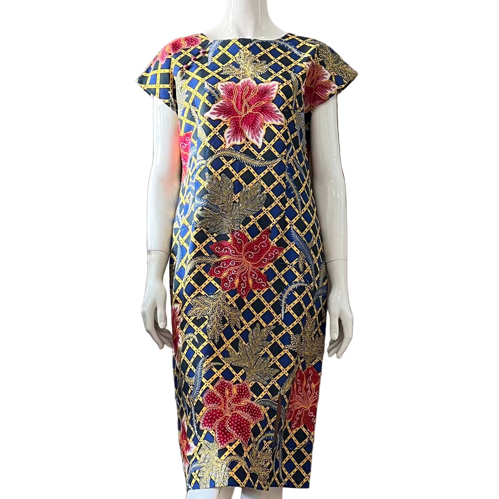 3 Button Slim Fit Dress - S