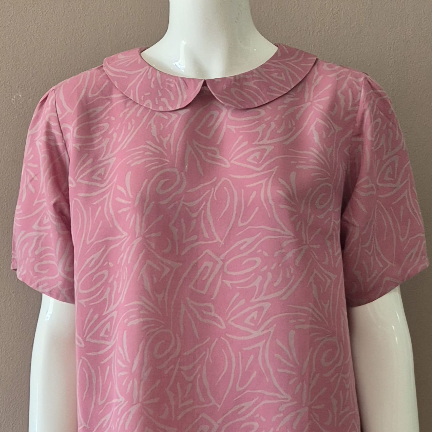 Peter Pan Collar Top - L