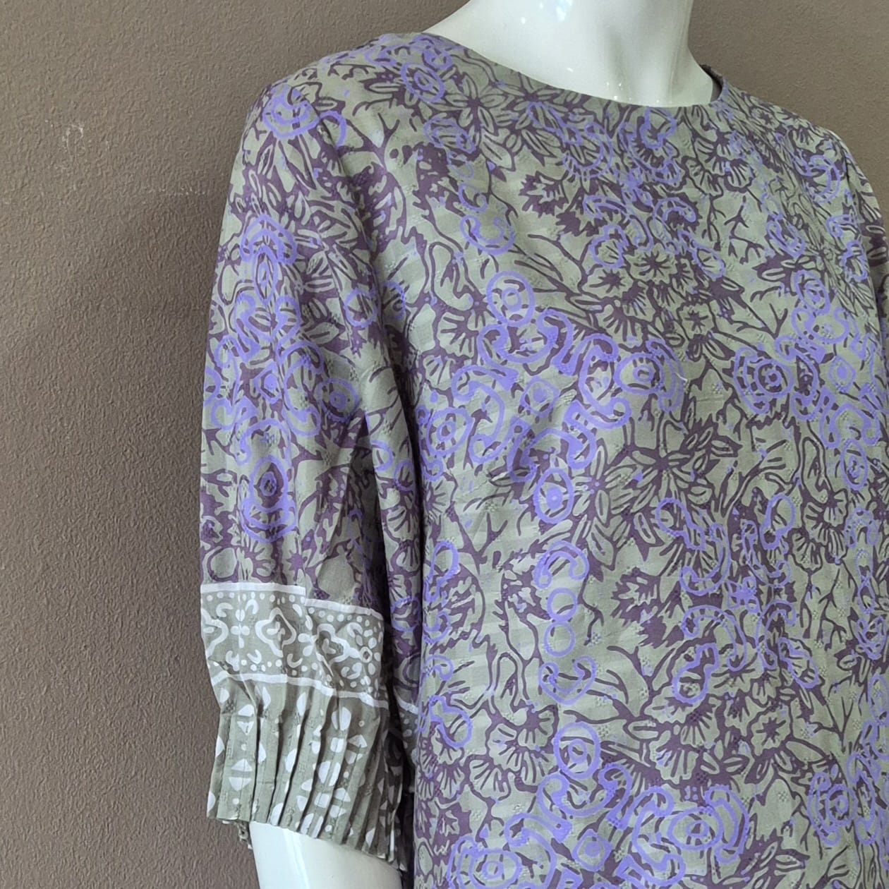 Puff Sleeve Midi Dress - M