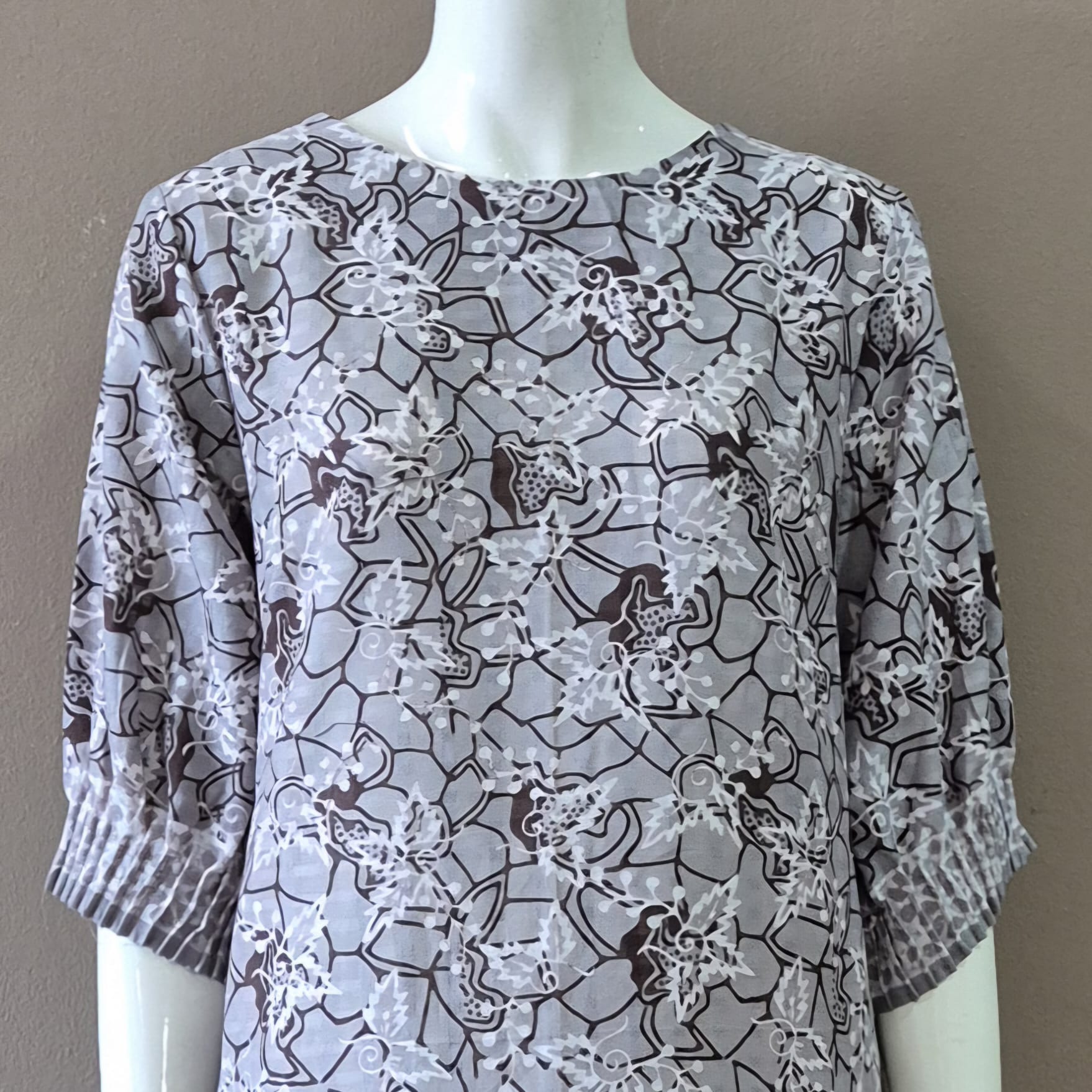 Puff Sleeve Midi Dress - L