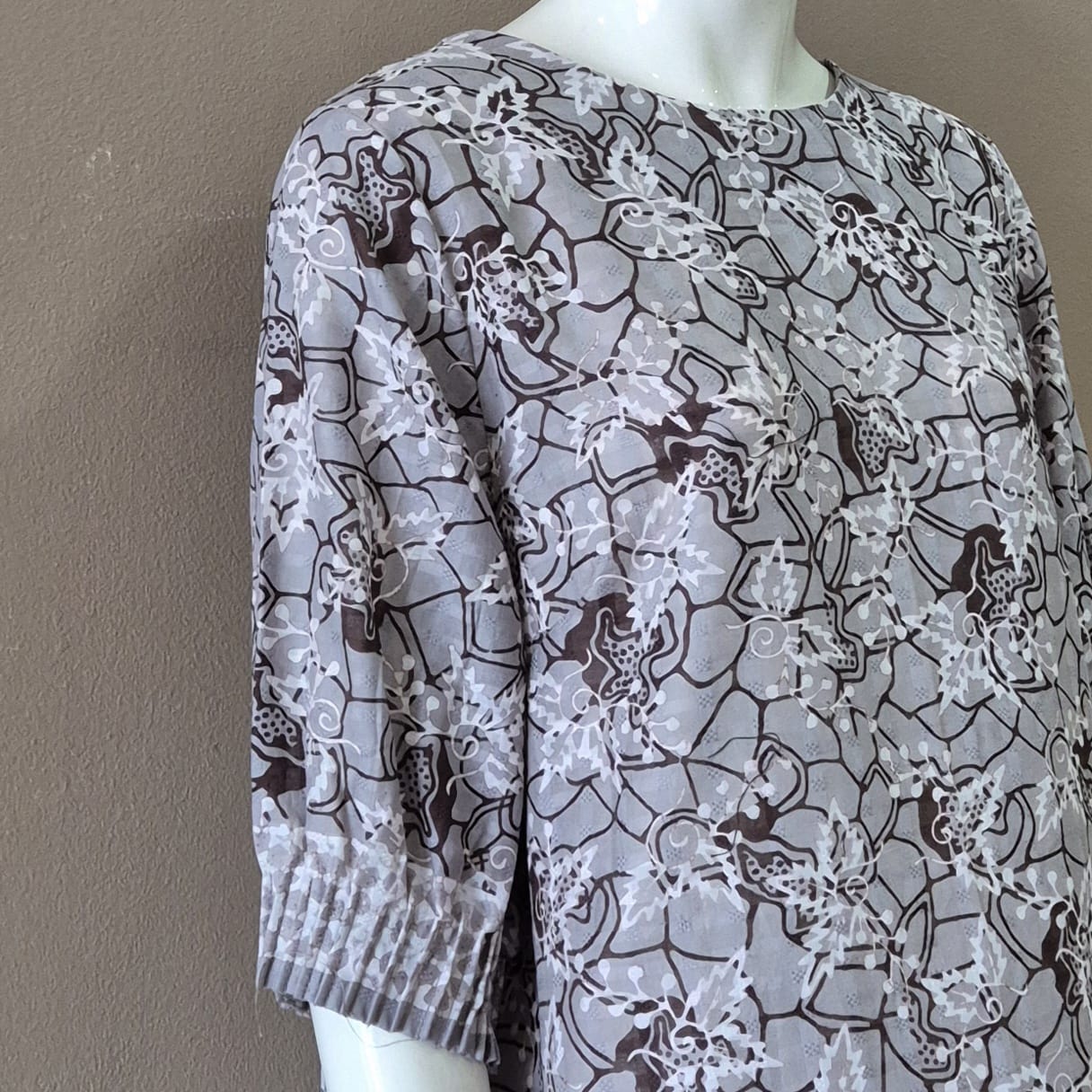 Puff Sleeve Midi Dress - L