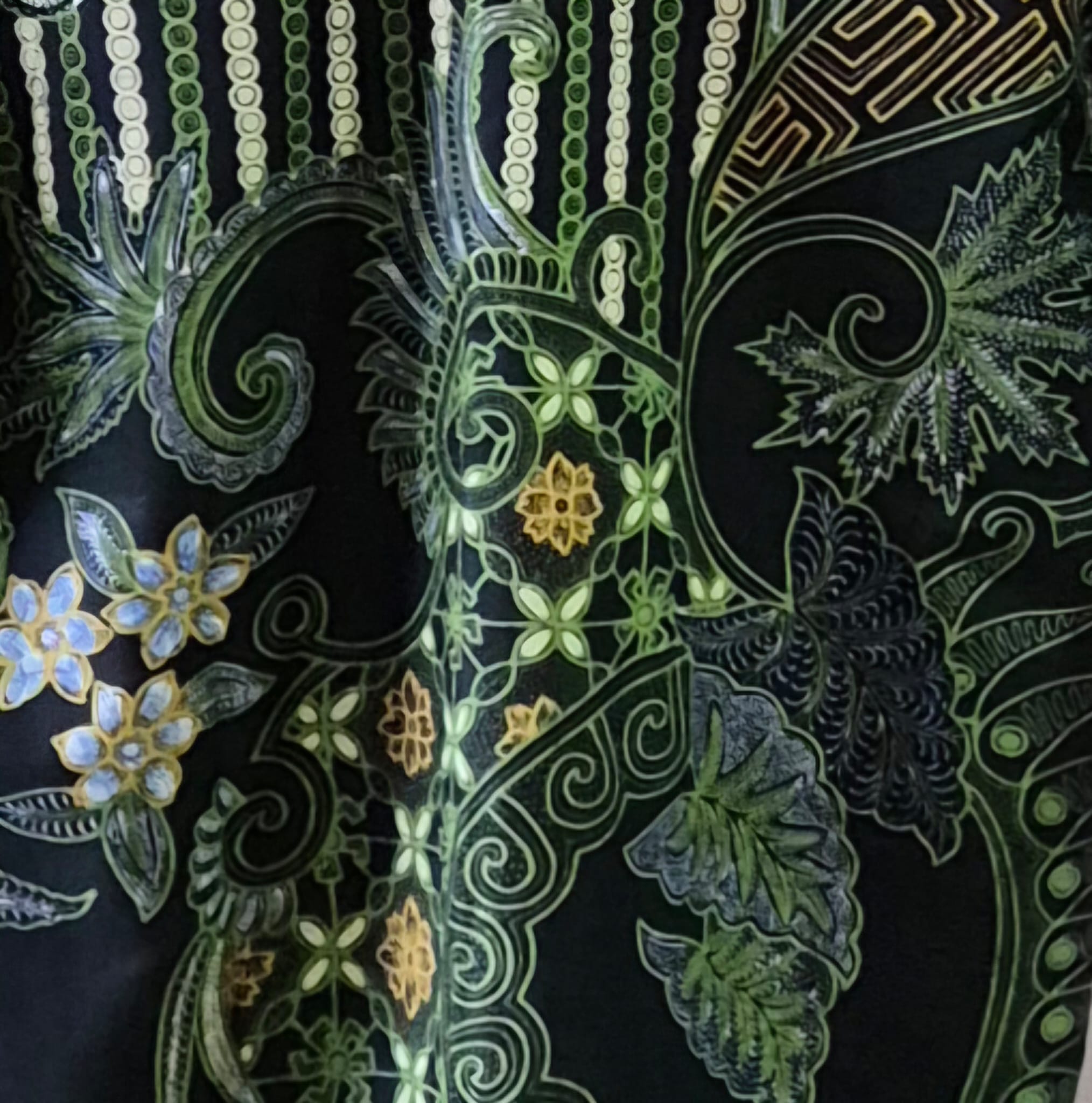 Regular Batik Men's Short Sleeve Shirt