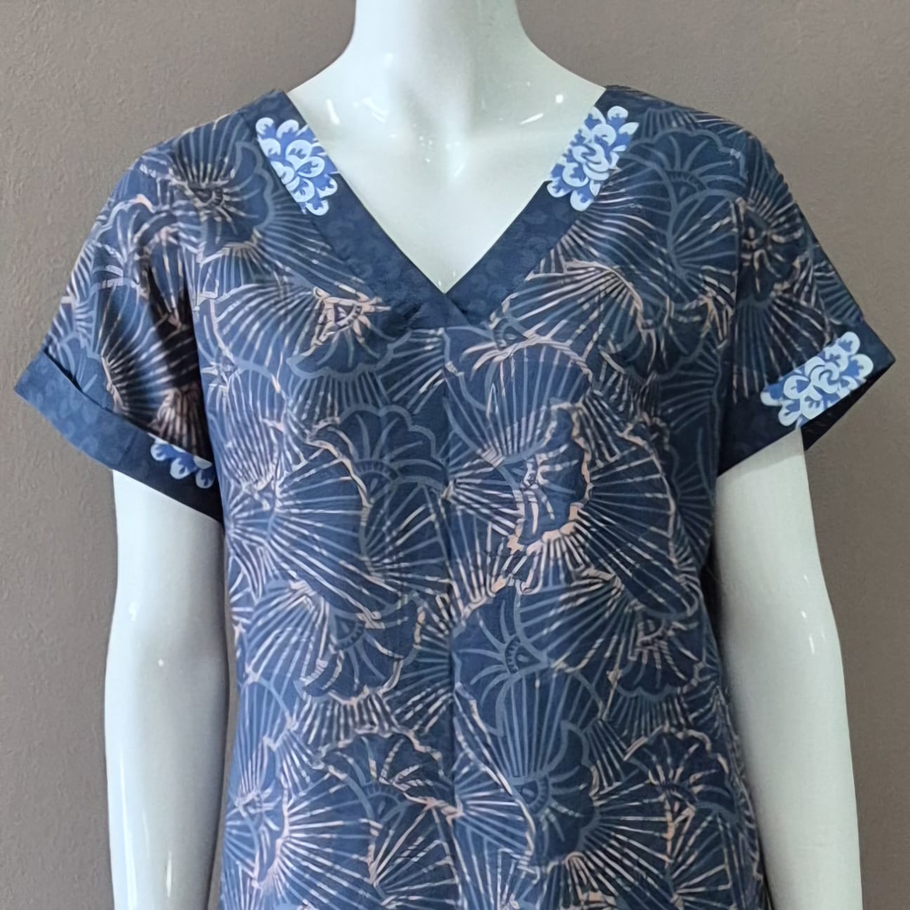 City Casual Dress - L