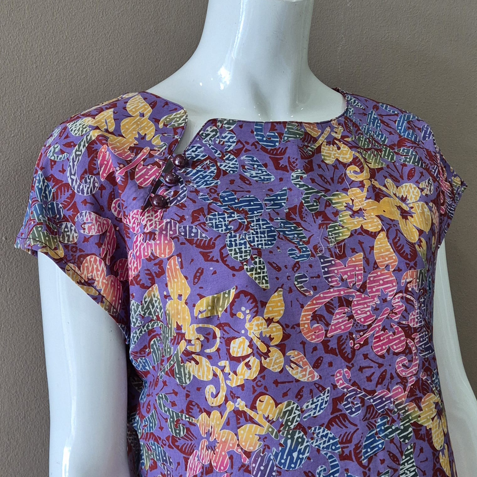 3 Button Slim Fit Dress - S