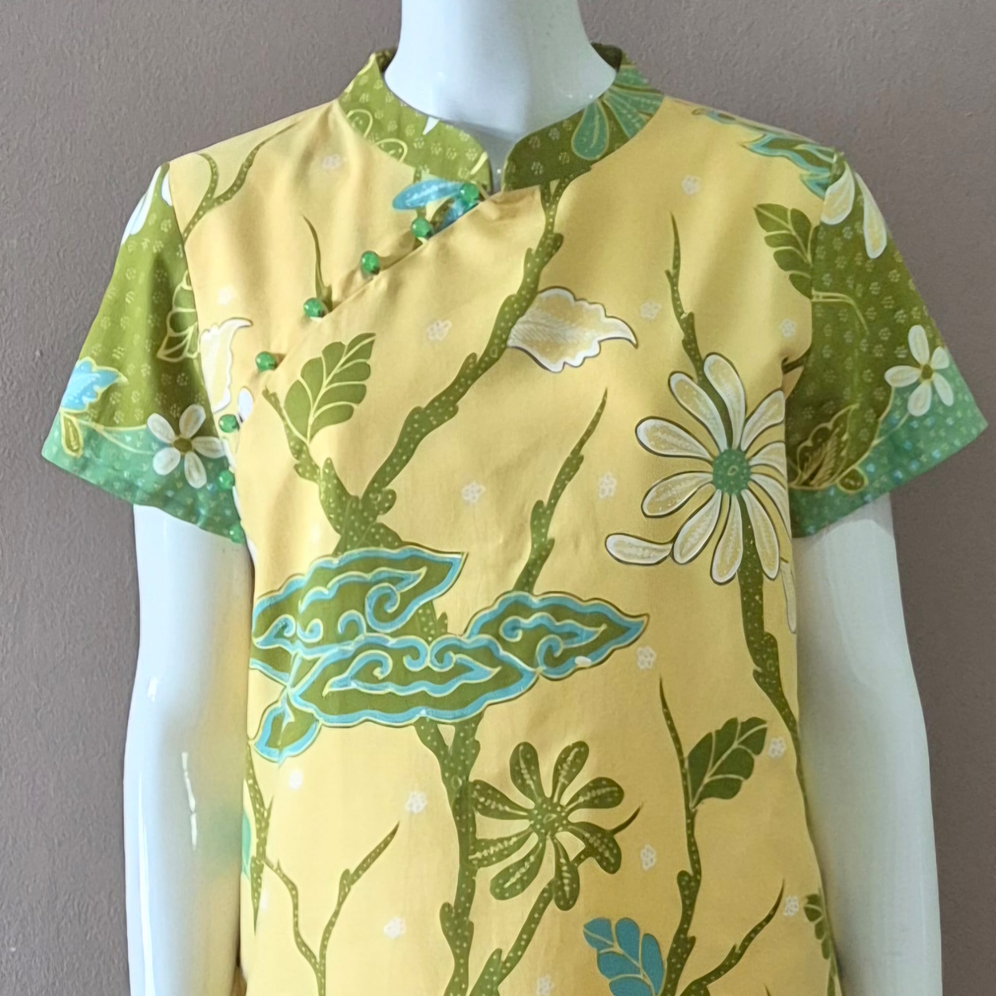 Batik Tulis Cheongsam Relax Dress - M