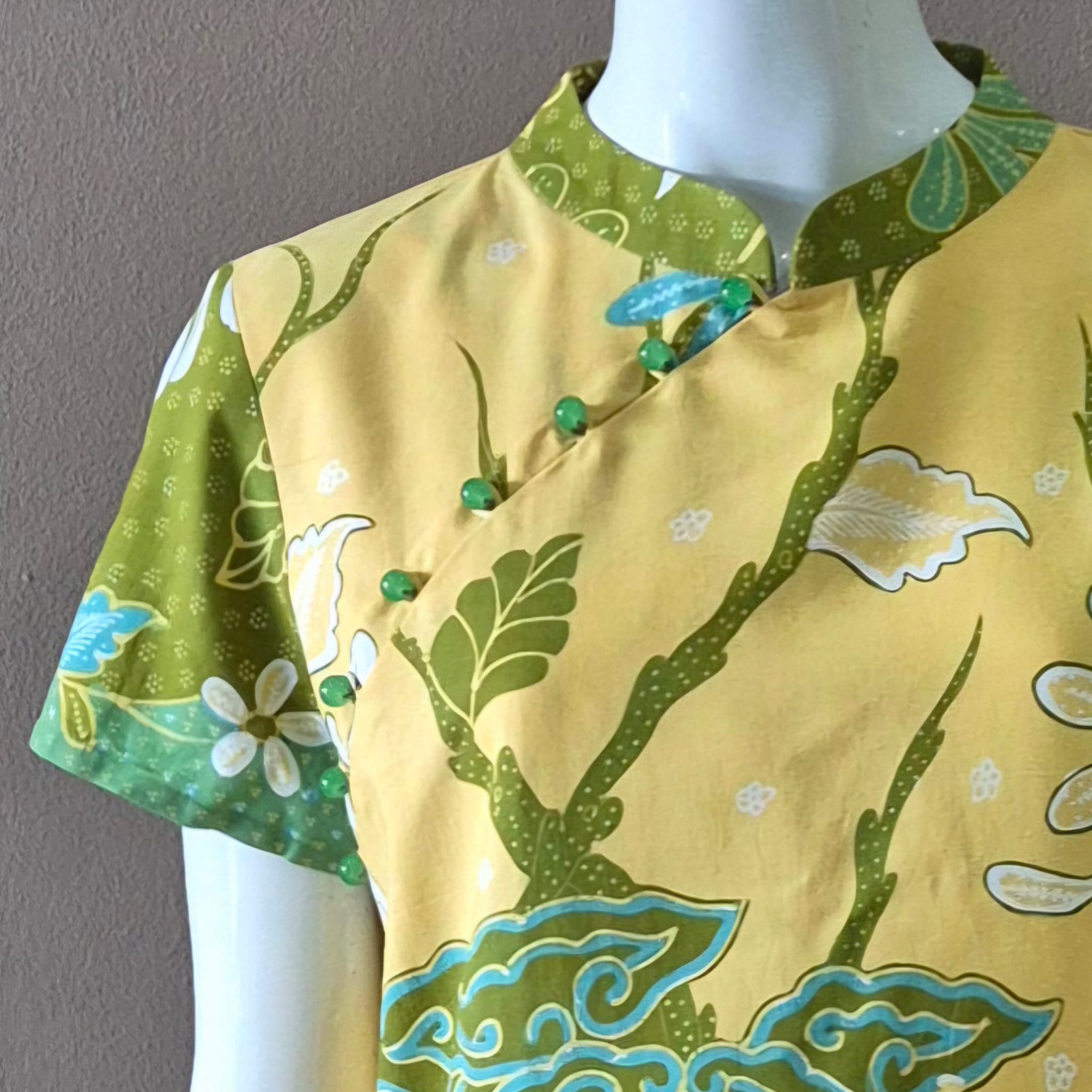 Batik Tulis Cheongsam Relax Dress - M