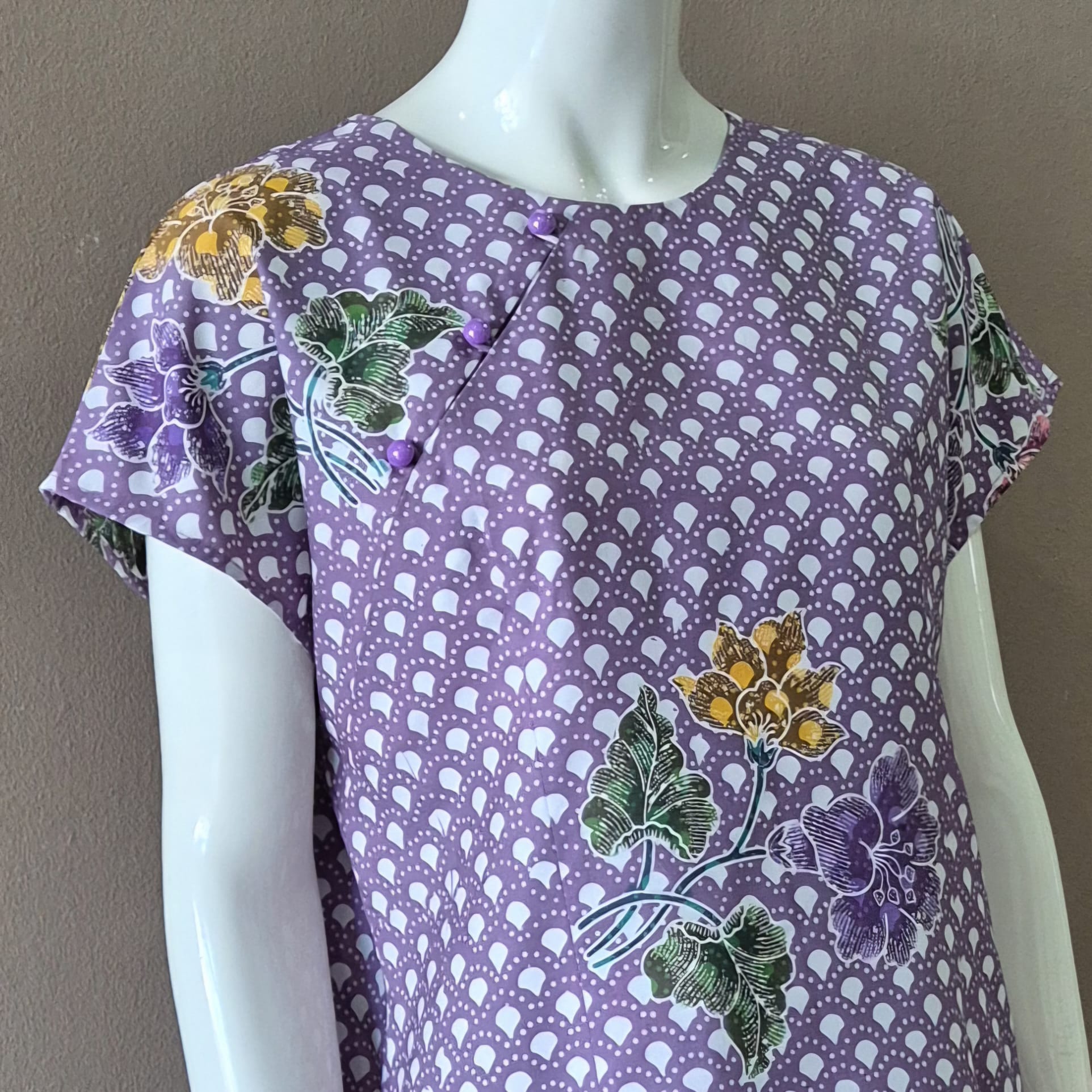 3 Button Round Neck Slim Fit Dress - XL