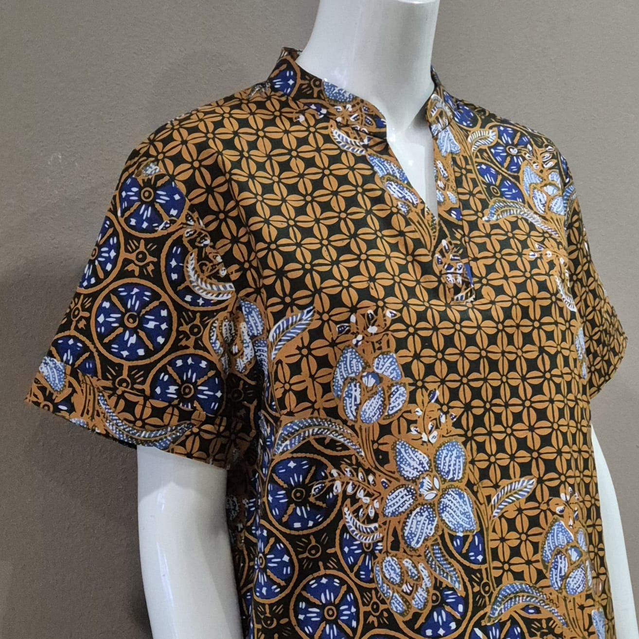 Casual Mandarin Collar Top - XL