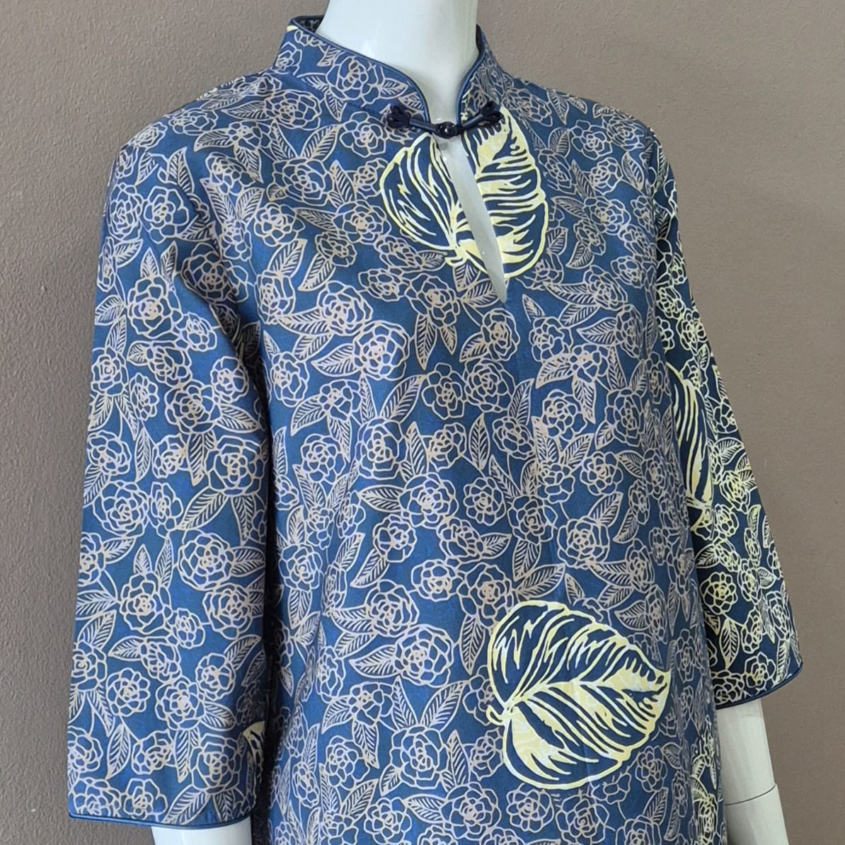 3/4 Sleeve Cheongsam Dress - L