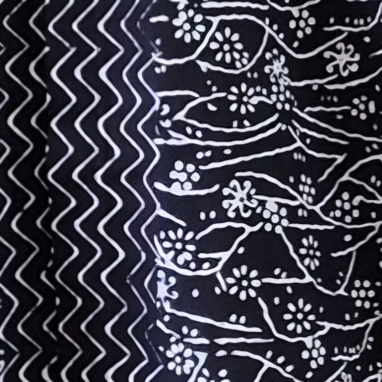 Men's Batik Linen Long Sleeve Shirt - L