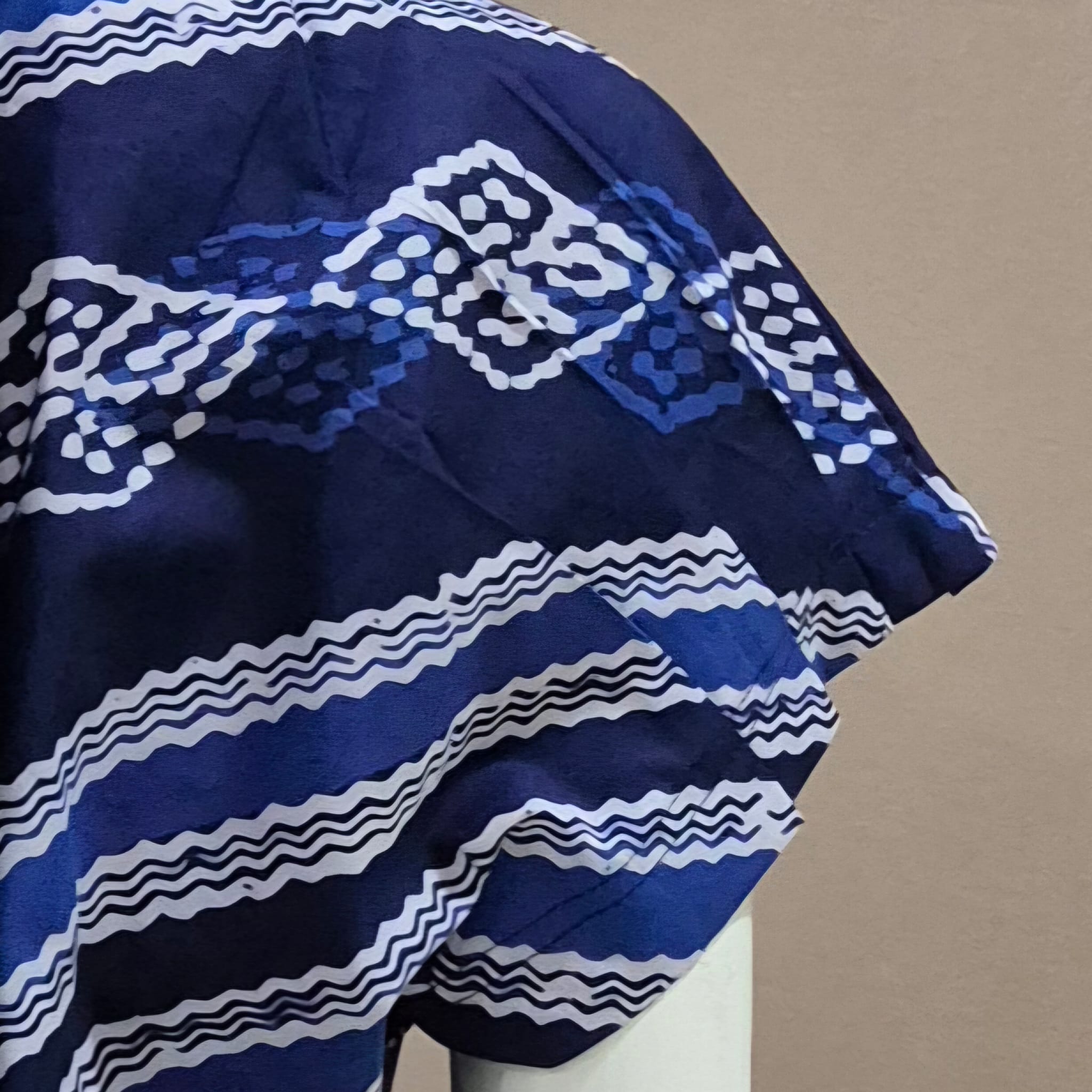 V Neck Tuck Top - XL