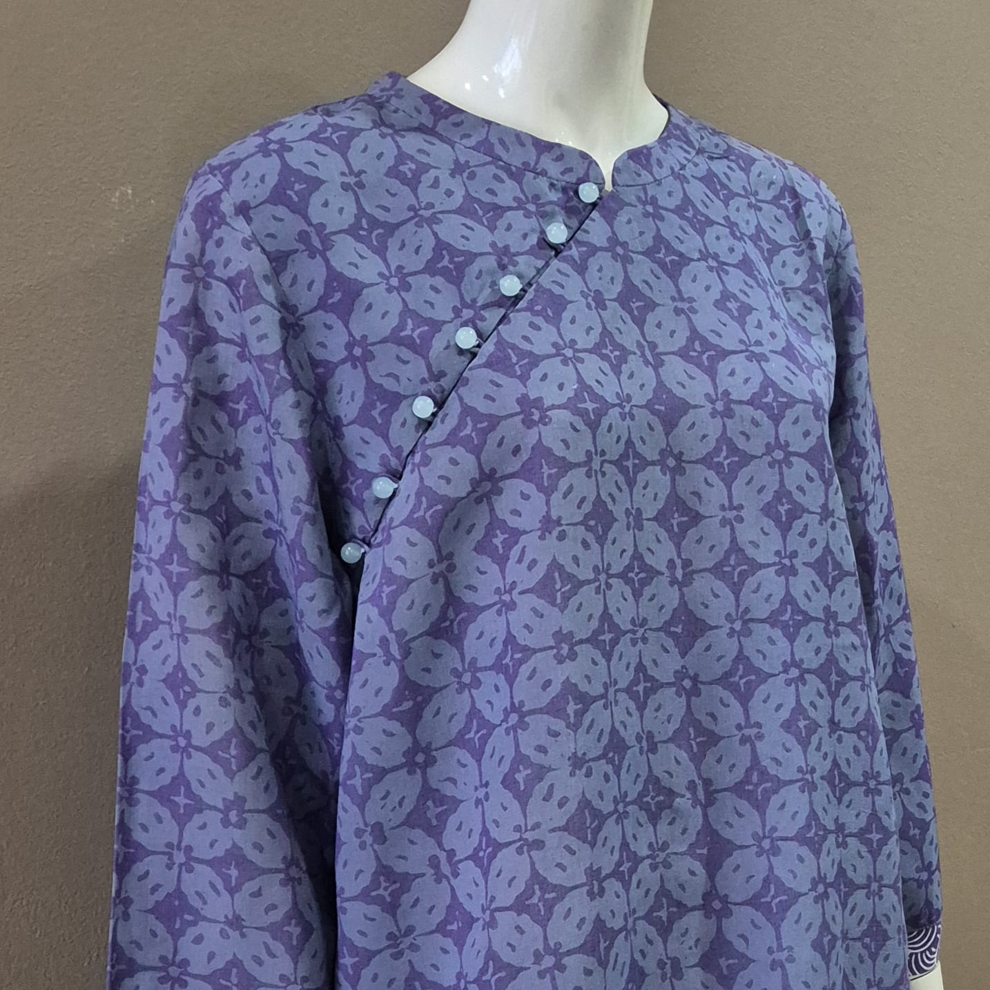 3/4 Sleeve Cheongsam Top - L