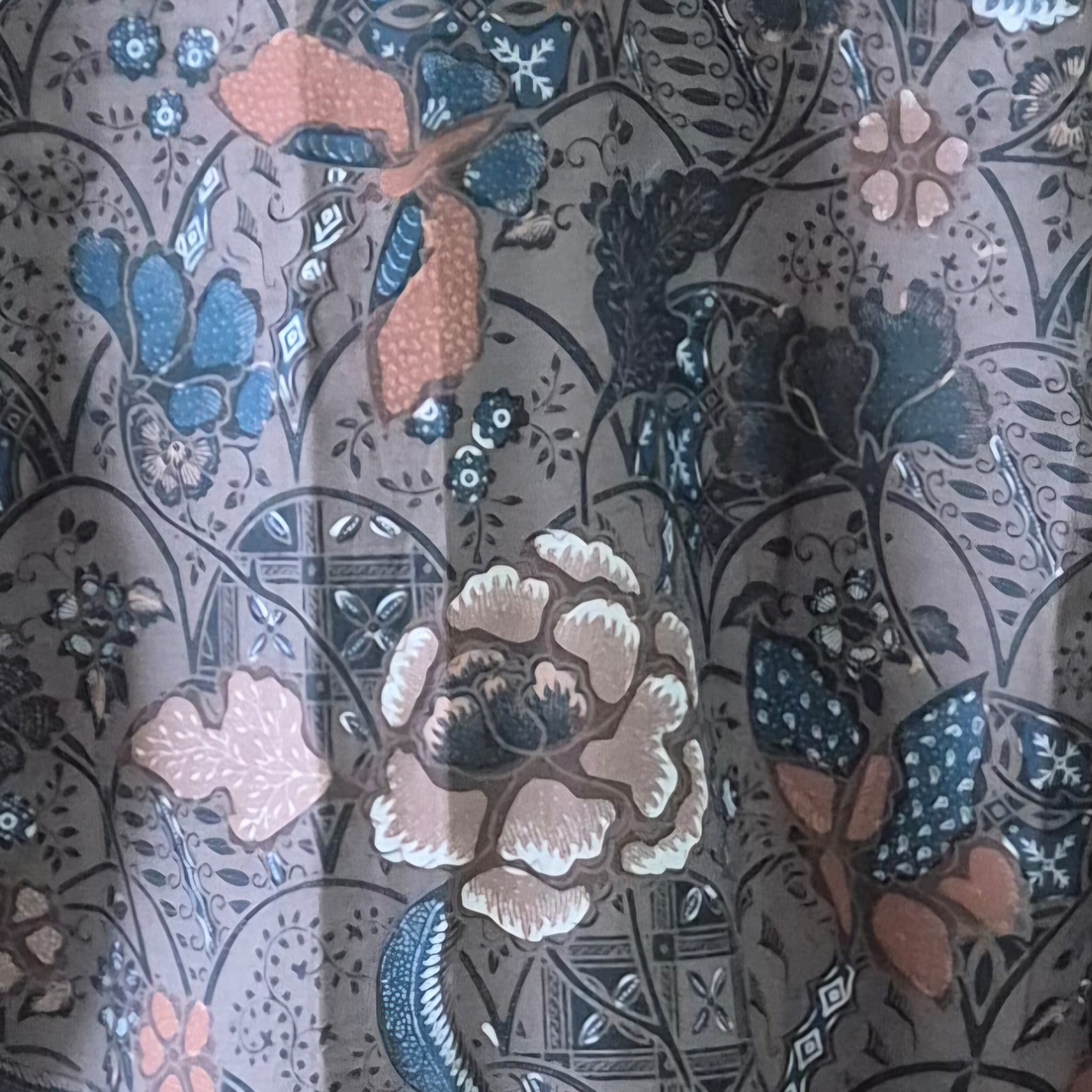 Regular Batik Men's Long Sleeve Shirt