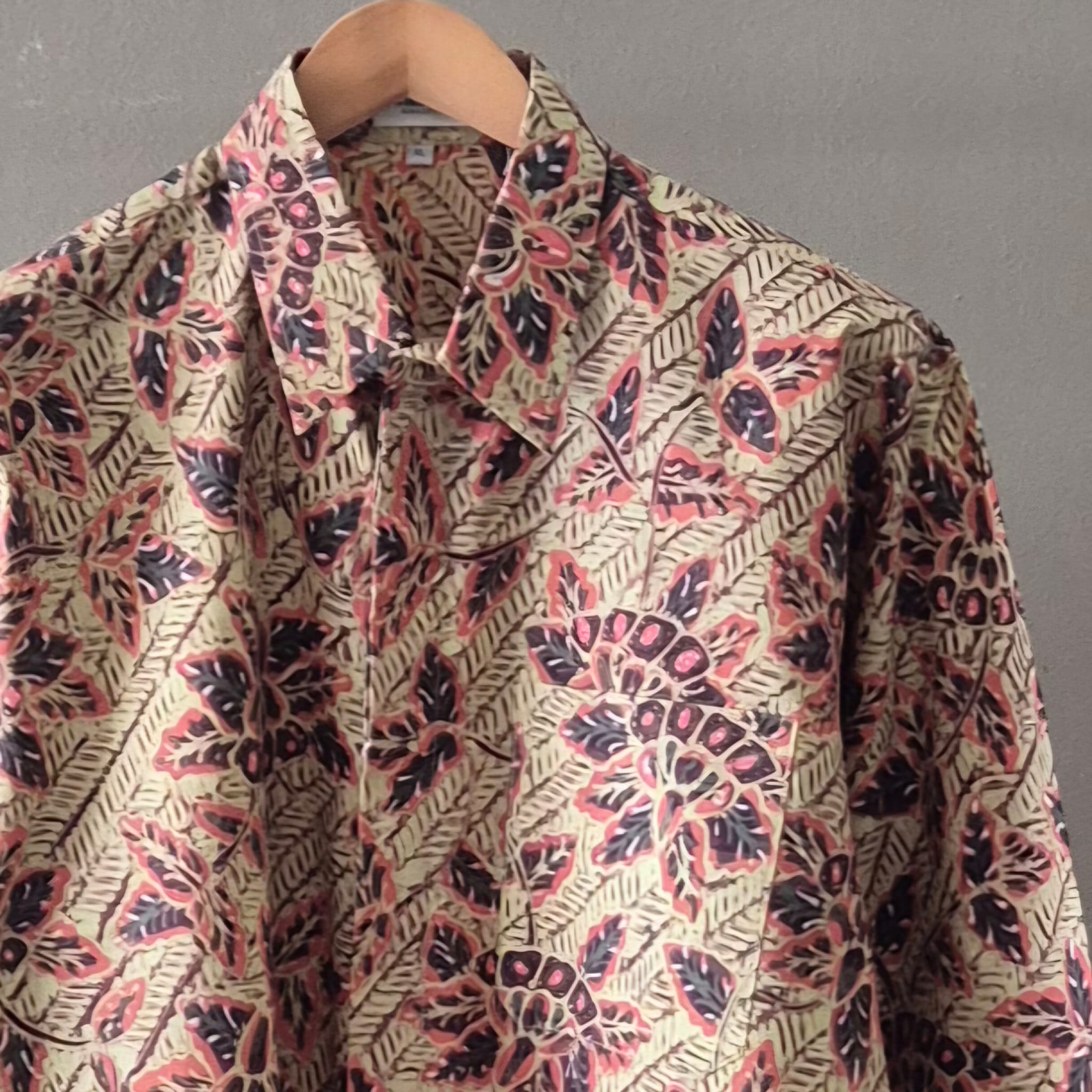 Premium Batik Tulis Men's Select Long Sleeve Shirt - XL