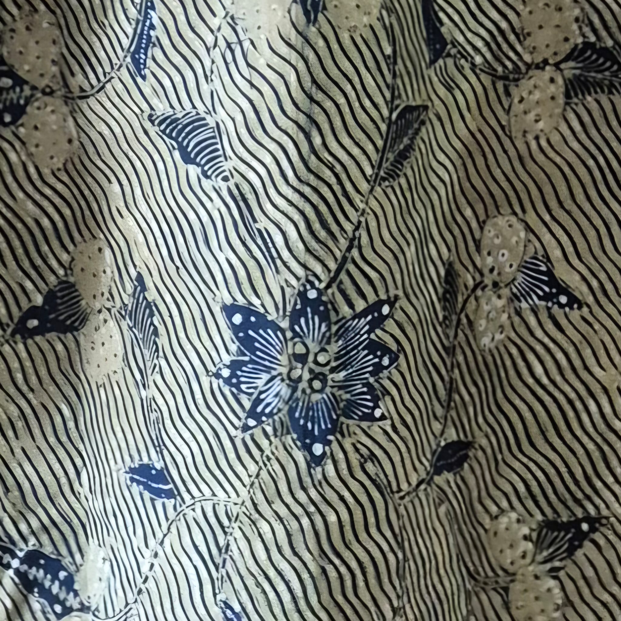 Premium Batik Tulis Supreme Men's Long Sleeve Shirt - L